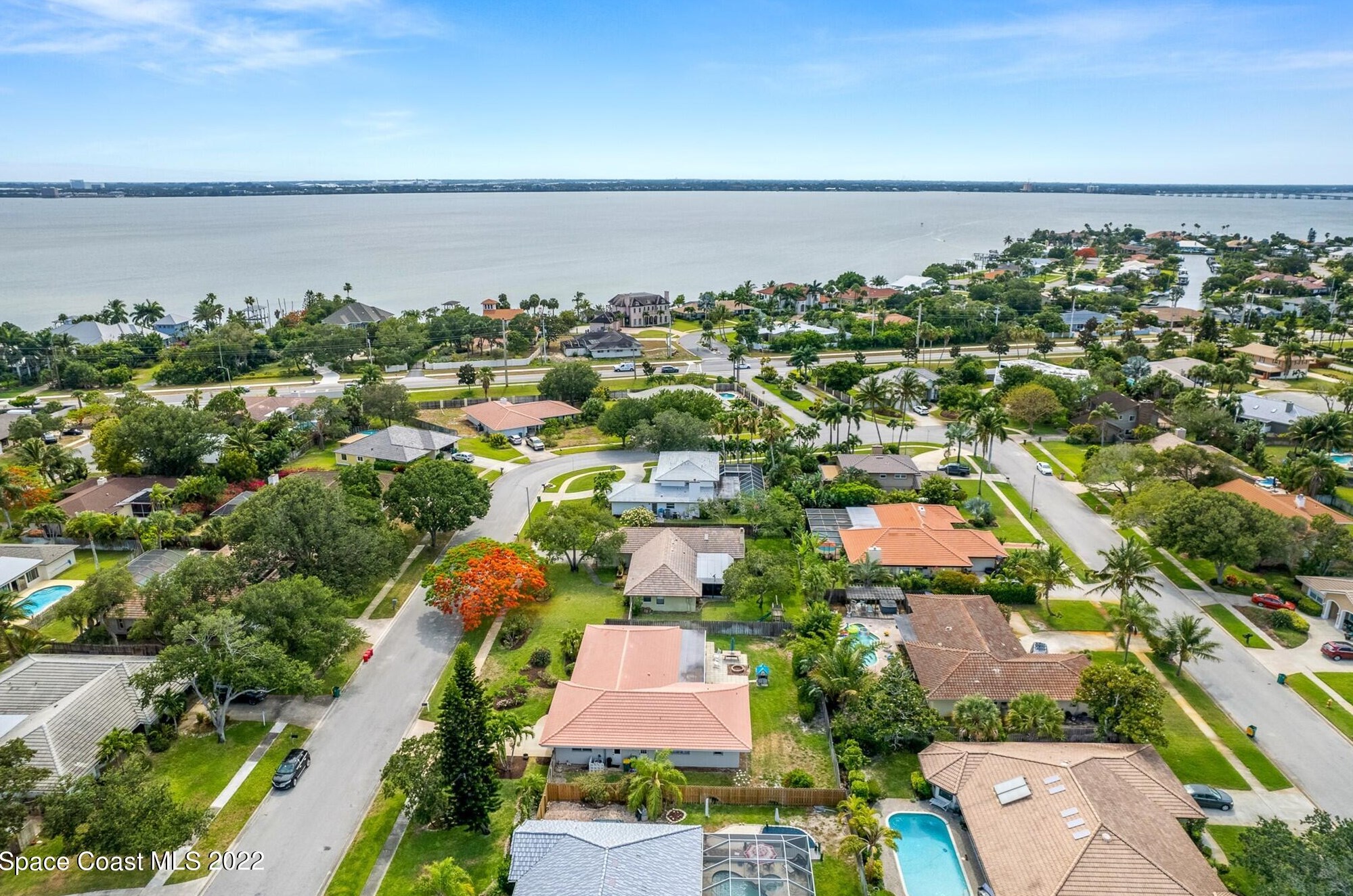 520 Rio Casa Dr, Melbourne FL 32903-3703 exterior