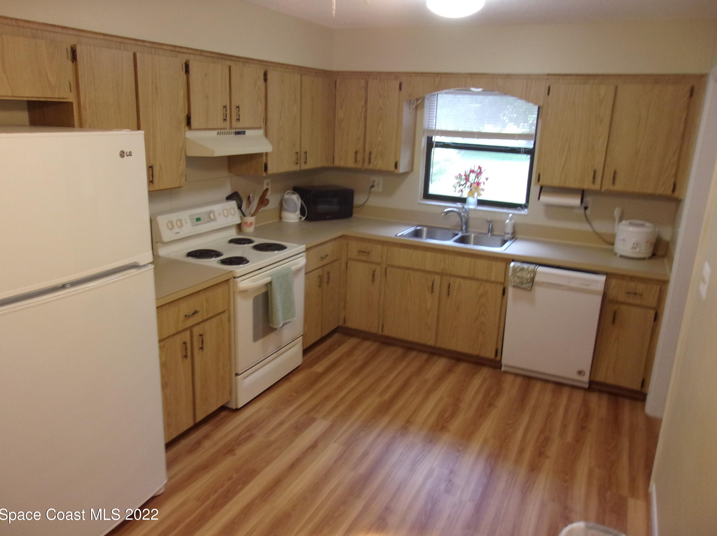 3074 Sea Gate Cir, Merritt Island FL  32953-8330 exterior
