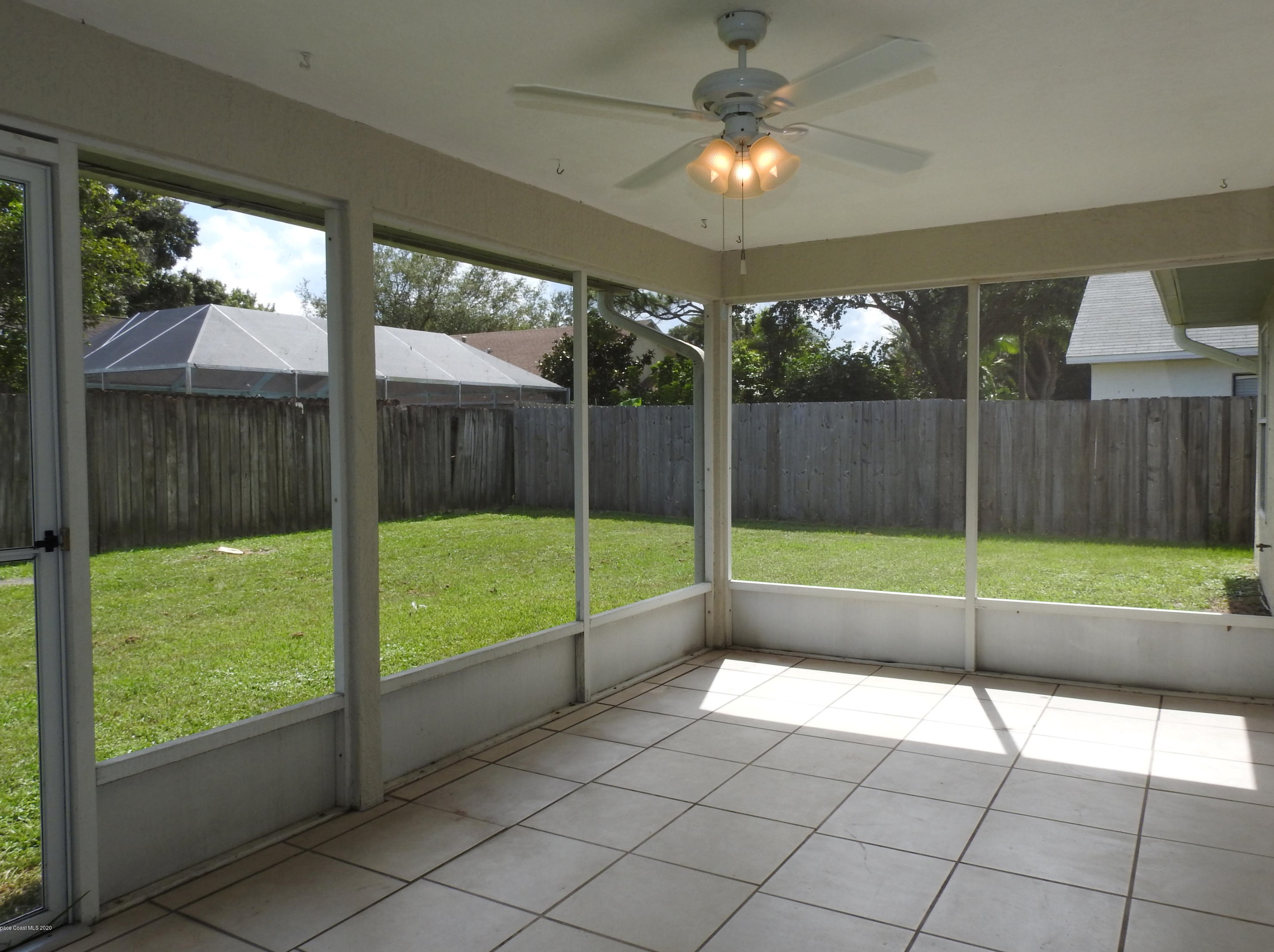 3368 Lake View Cir, Melbourne FL  32934-8375 exterior