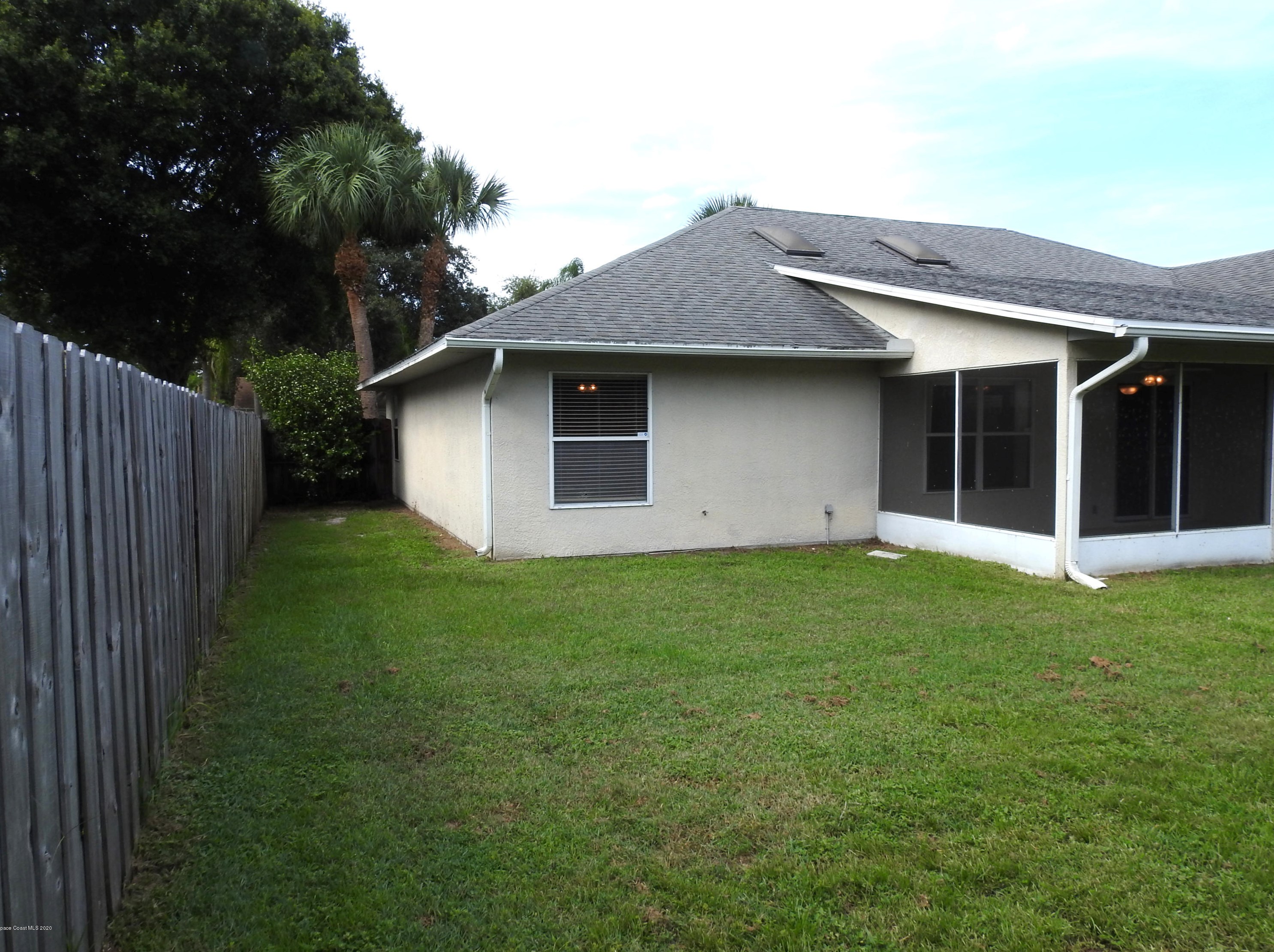 3368 Lake View Cir, Melbourne FL  32934-8375 exterior