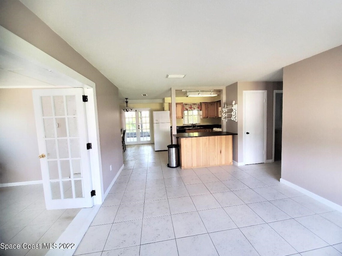 1180 Altman Dr, Merritt Island FL 32952-2768 exterior