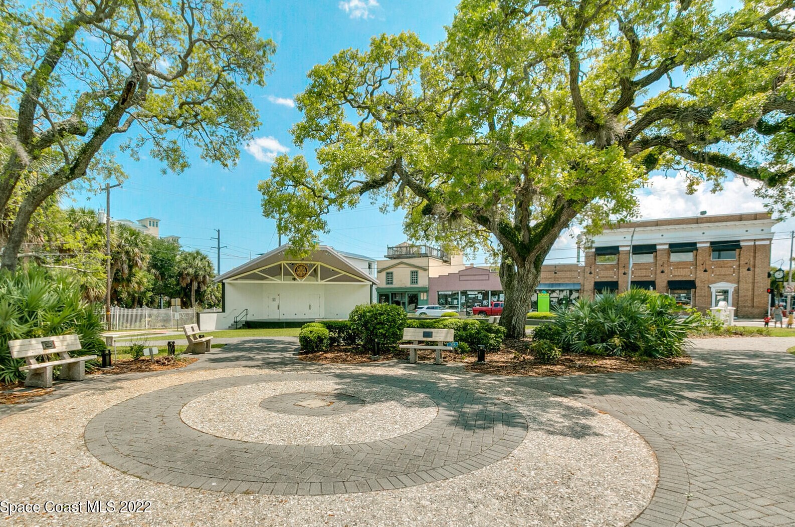 1698 Guava Ave, Melbourne FL 32935-7635 exterior