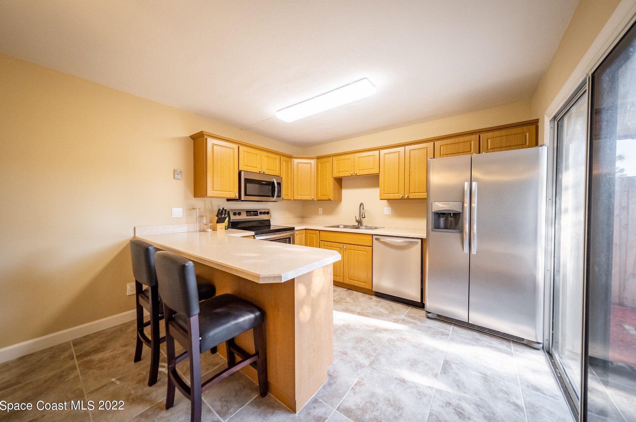 2016 Vis Oaks Cir, Melbourne FL 32905-3121 exterior