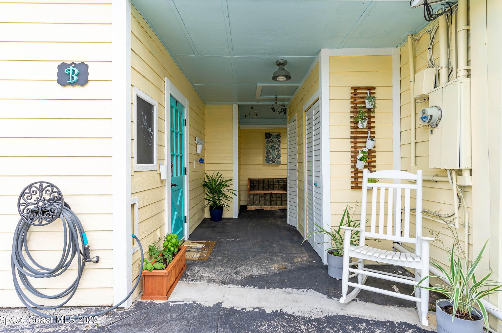 2013 Guava Ave, Melbourne FL 32935-6611 exterior