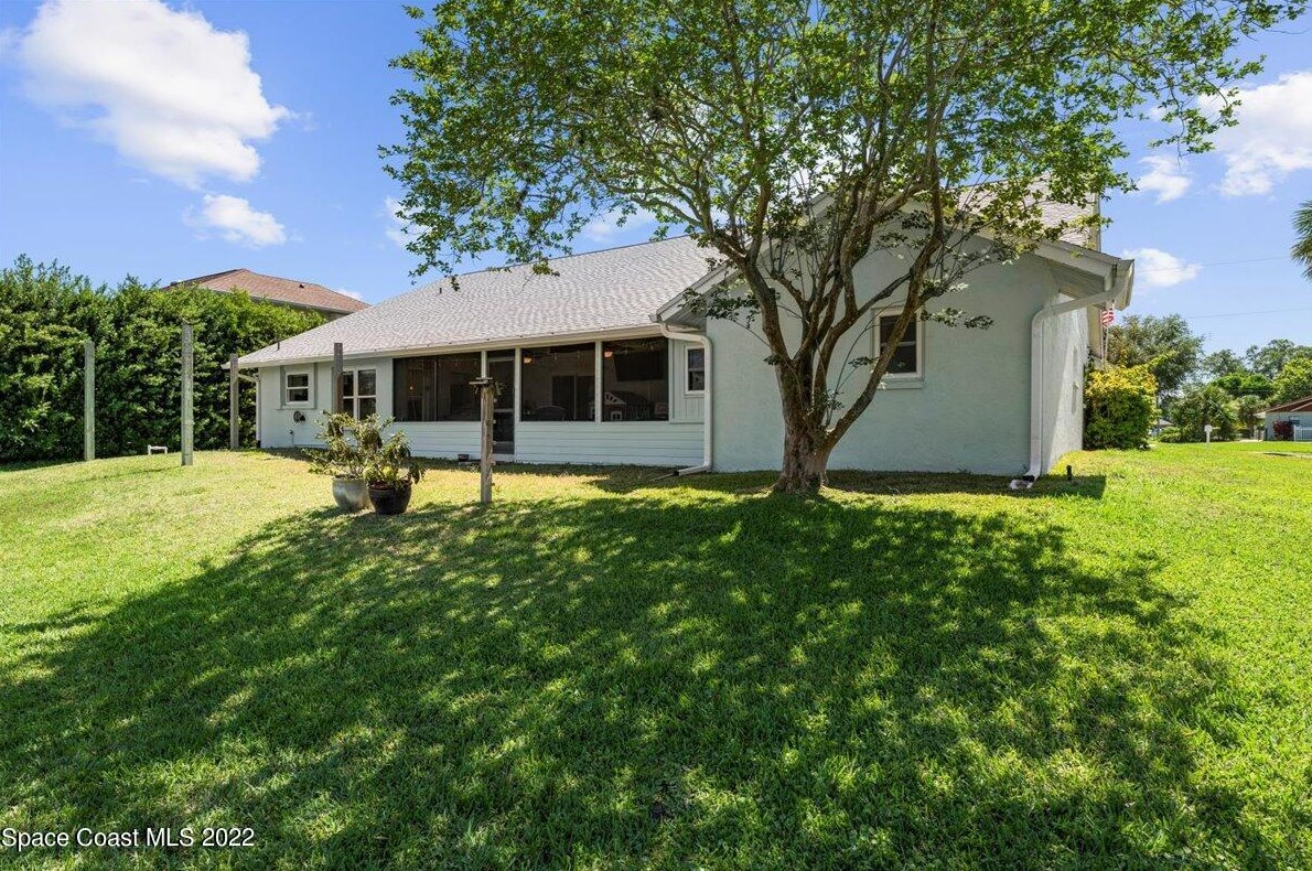 4785 Navaho Trl, Merritt Island FL  32953-7825 exterior