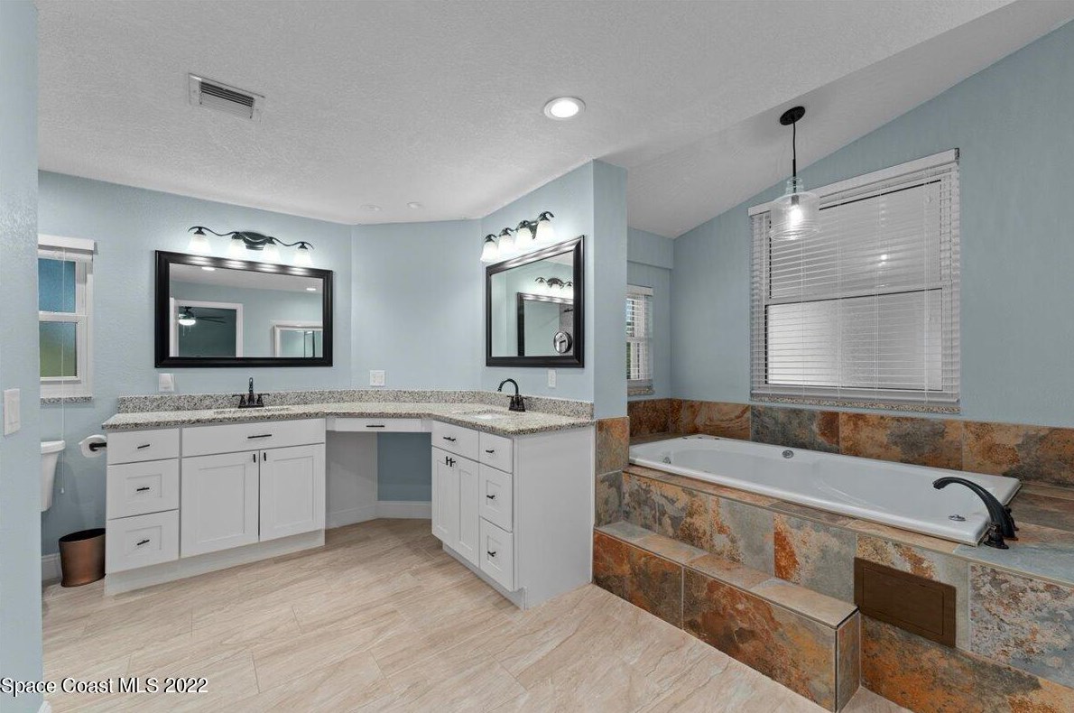 4785 Navaho Trl, Merritt Island FL  32953-7825 exterior