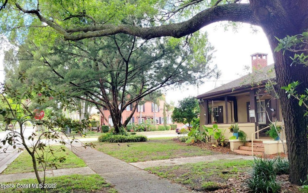 56 Valencia Rd, Melbourne FL  32904-3329 exterior