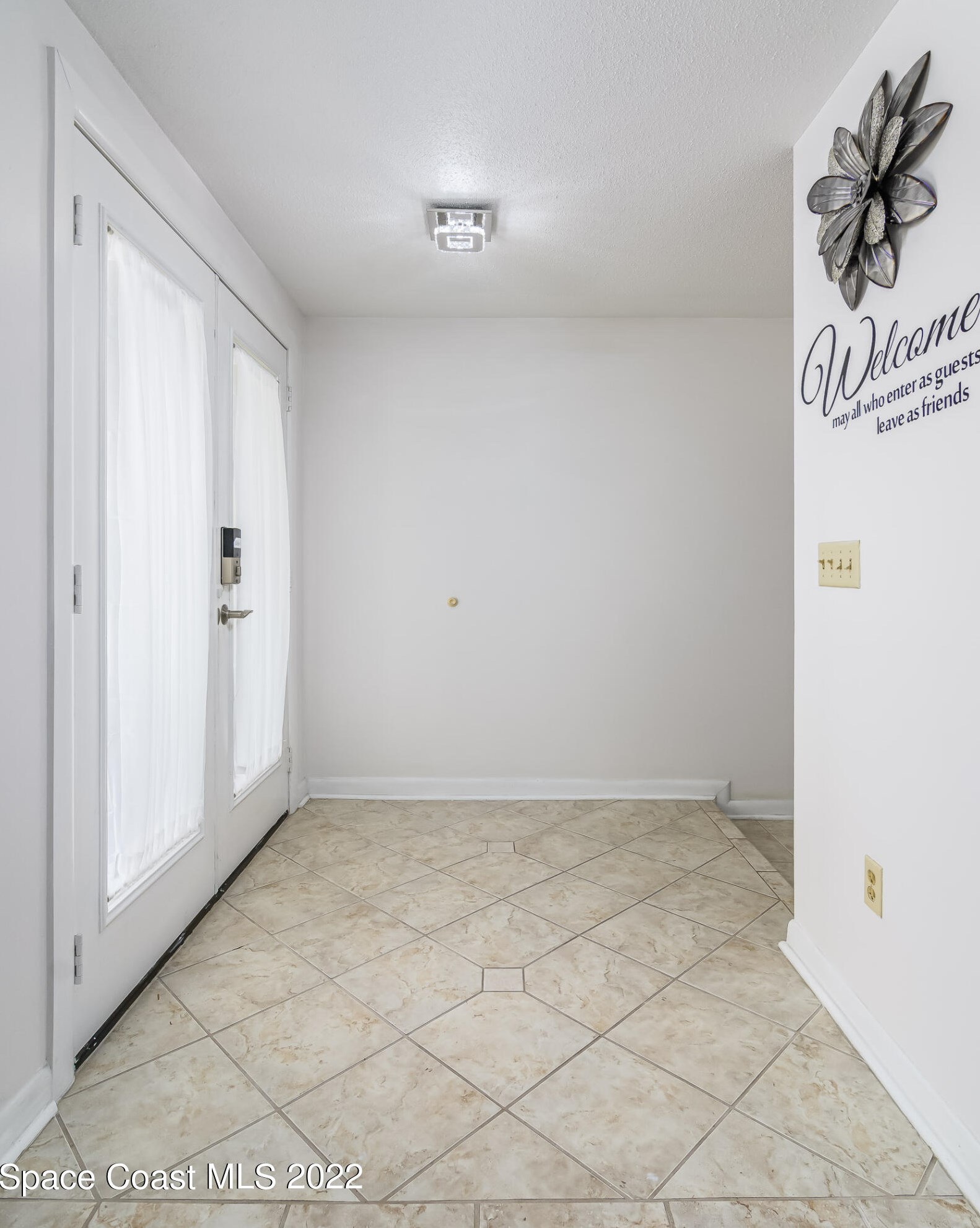 1505 Central Ave, Merritt Island FL 32952-5677 exterior