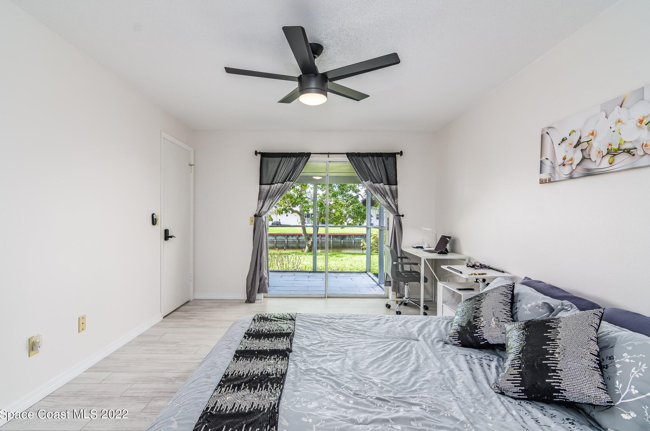 1505 Central Ave, Merritt Island FL 32952-5677 exterior