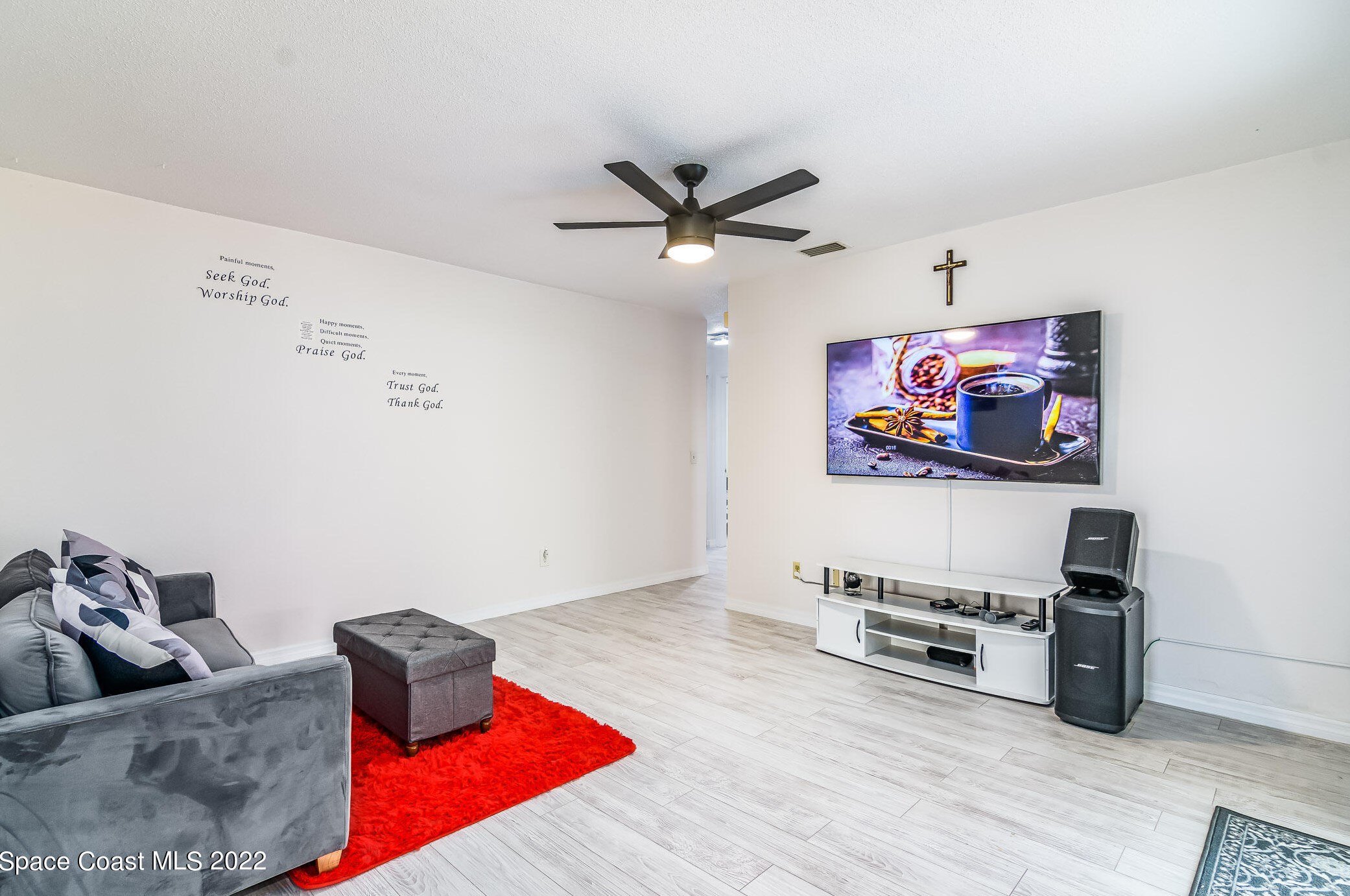 1505 Central Ave, Merritt Island FL 32952-5677 exterior