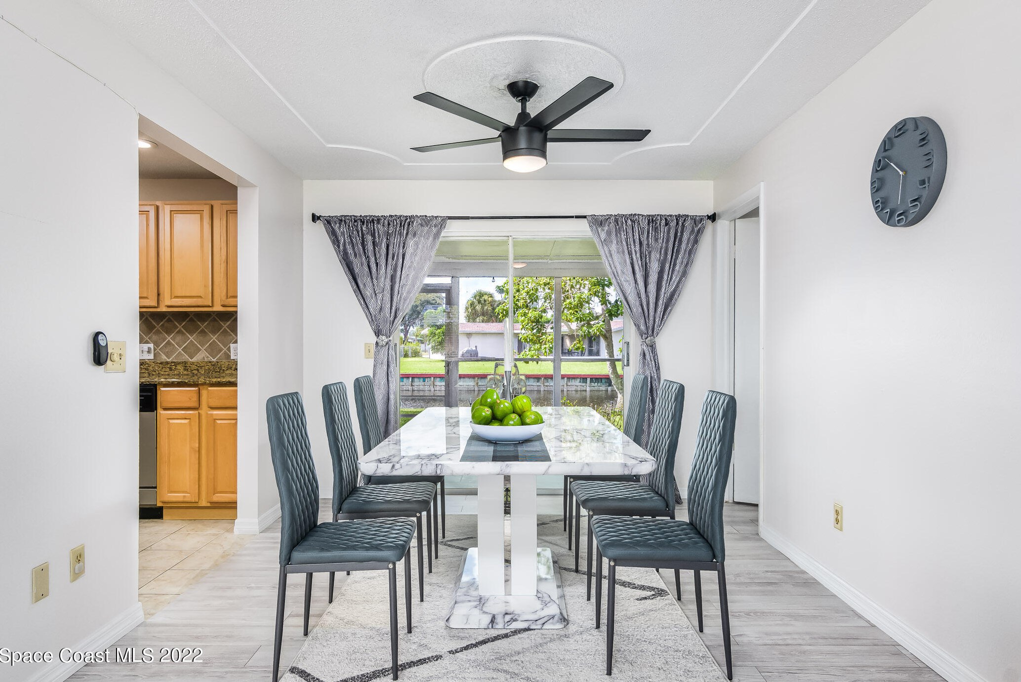 1505 Central Ave, Merritt Island FL 32952-5677 exterior