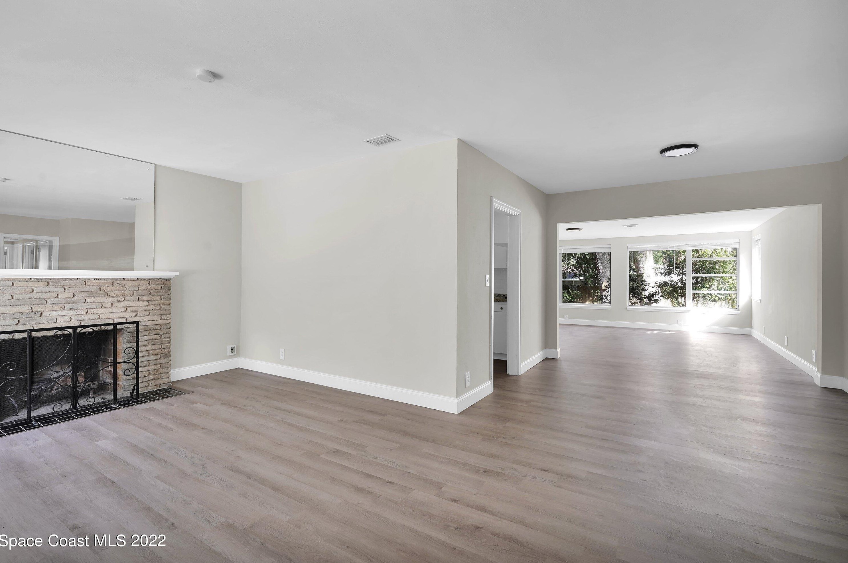 6537 Pottsburg Dr, Jacksonville FL  32211-7255 exterior