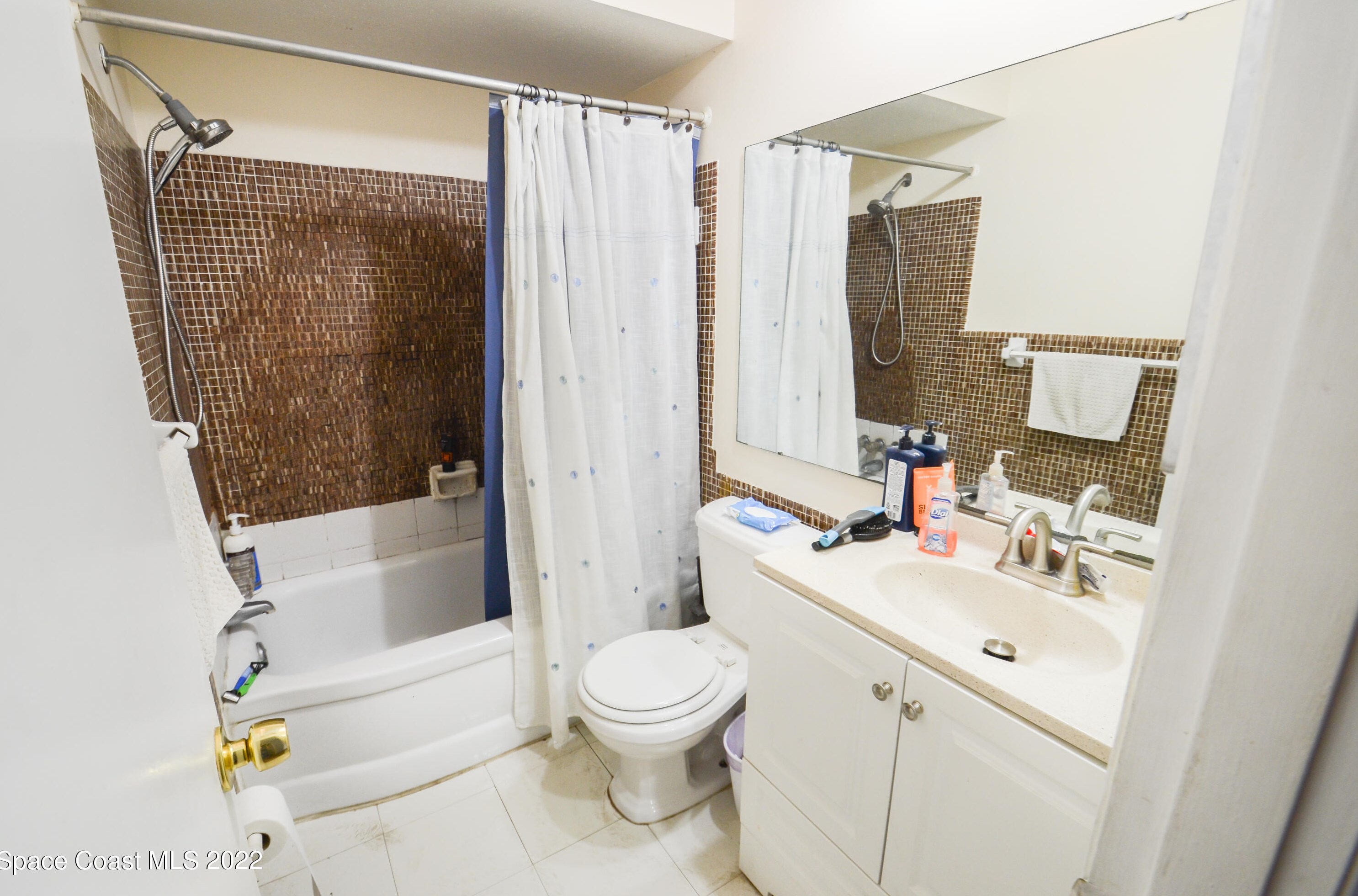 20 Carib Dr, Merritt Island FL  32952-3613 exterior