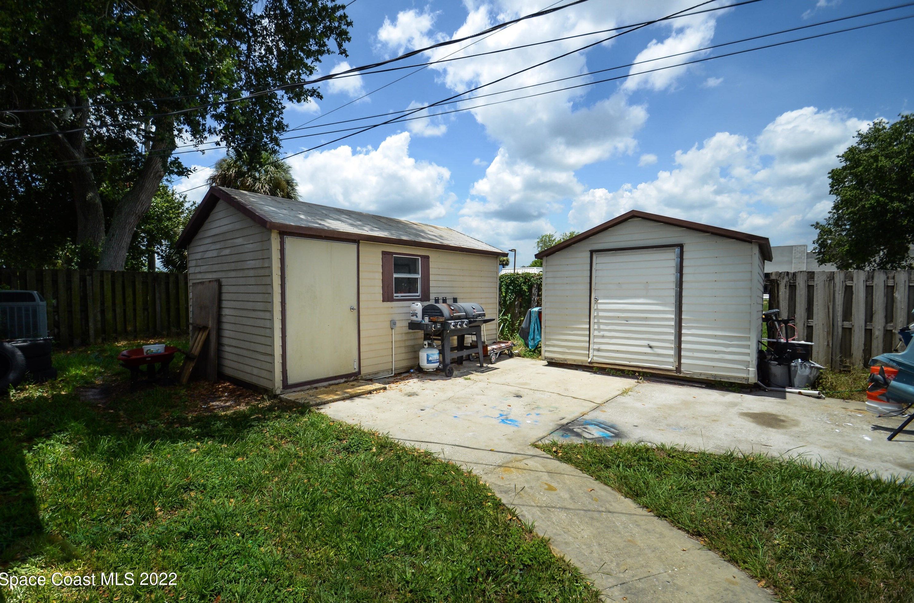 20 Carib Dr, Merritt Island FL  32952-3613 exterior