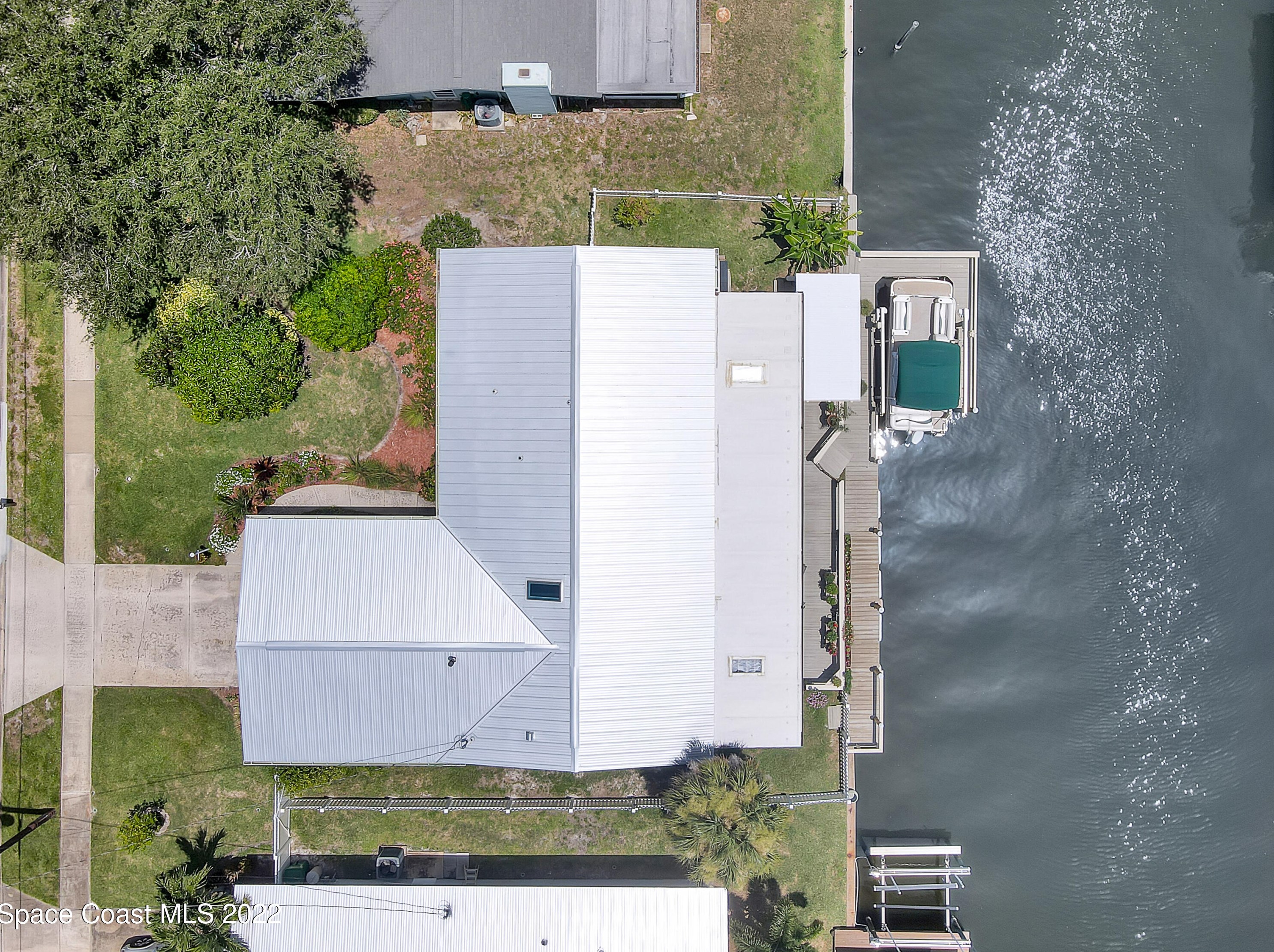 1675 Rochelle Pkwy, Merritt Island FL  32952-5649 exterior