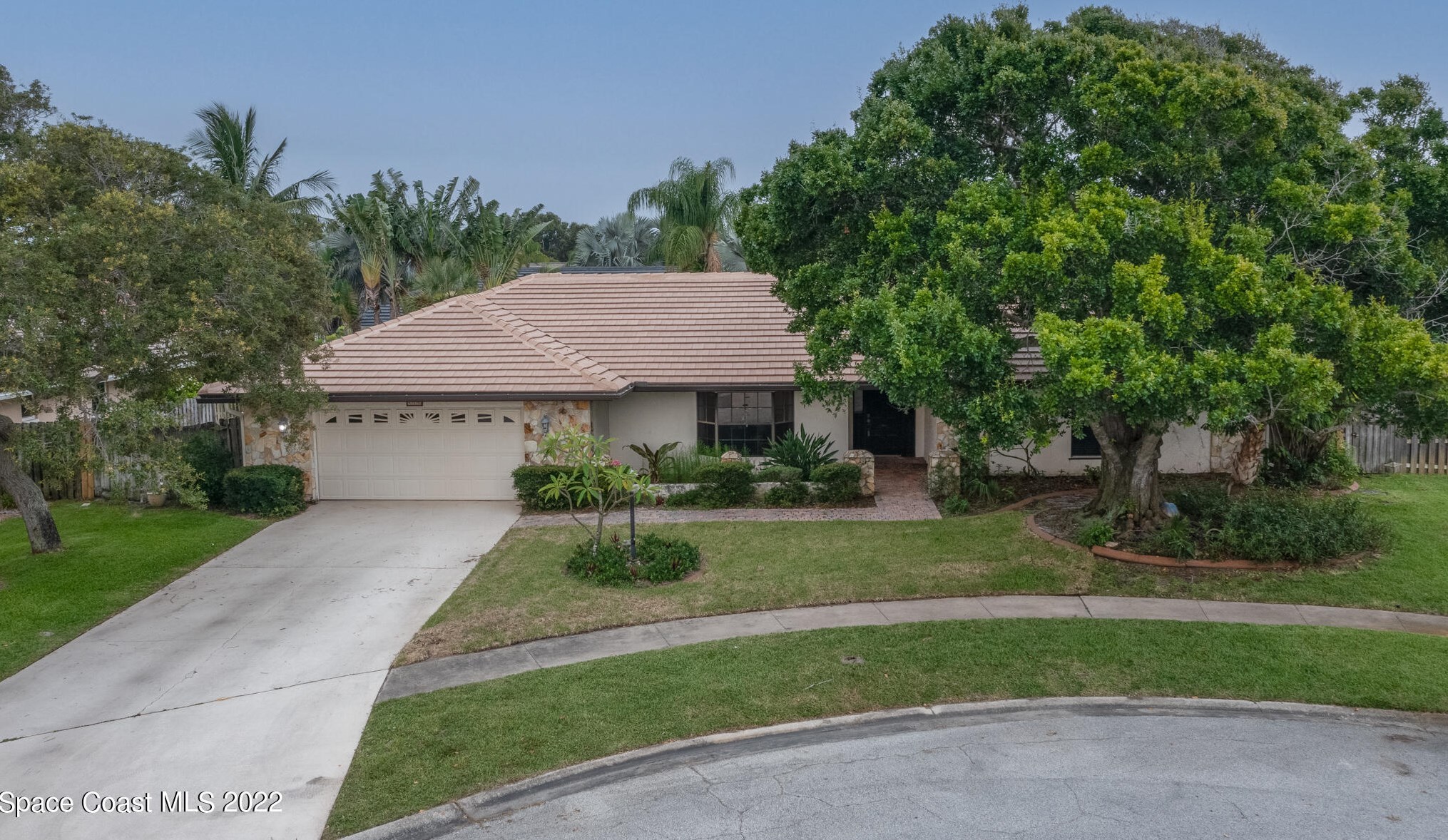 410 Rio Casa Dr, Melbourne FL  32903-3702 exterior