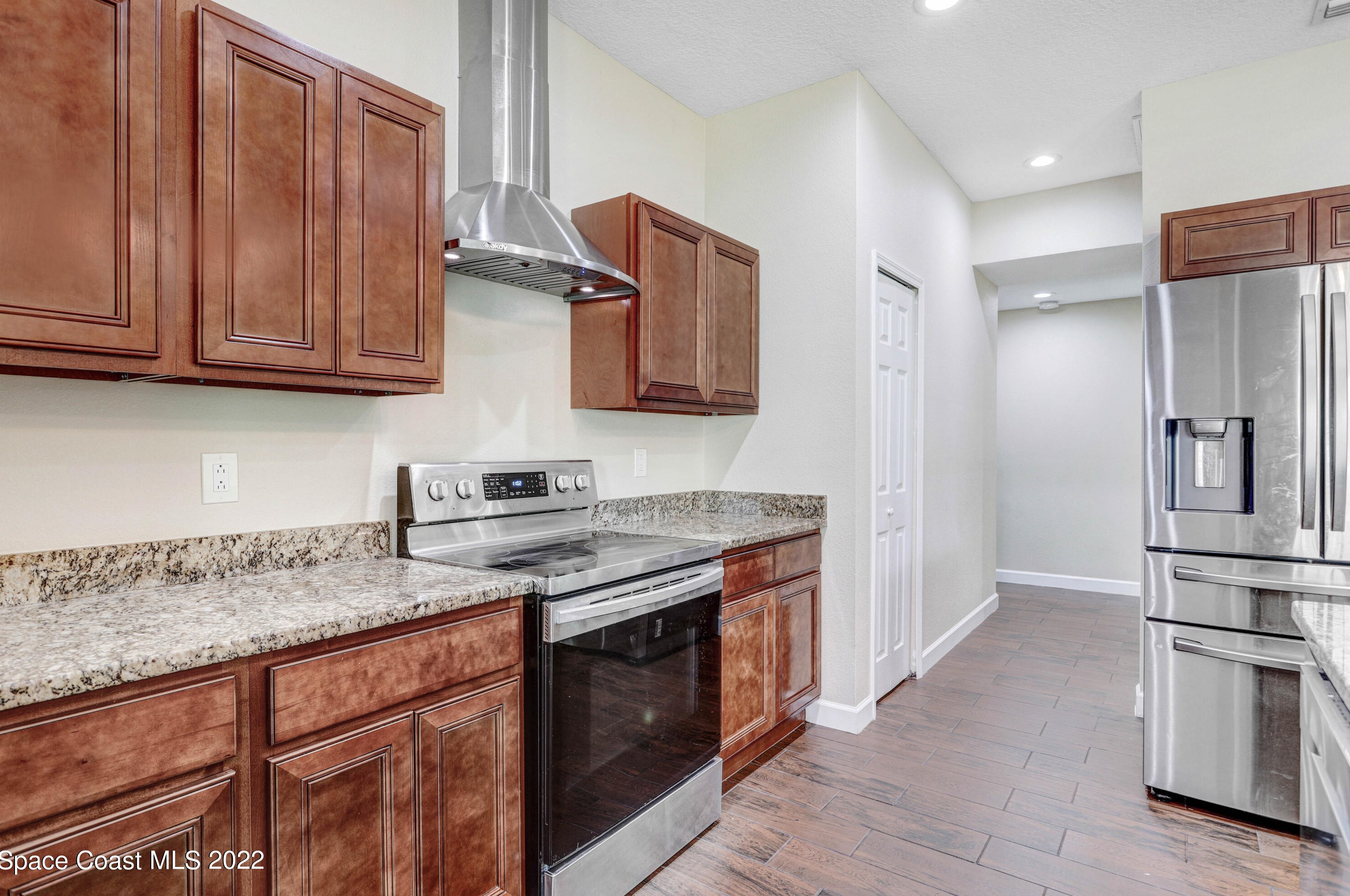 361 Osmosis Dr, Melbourne FL 32908-1422 exterior