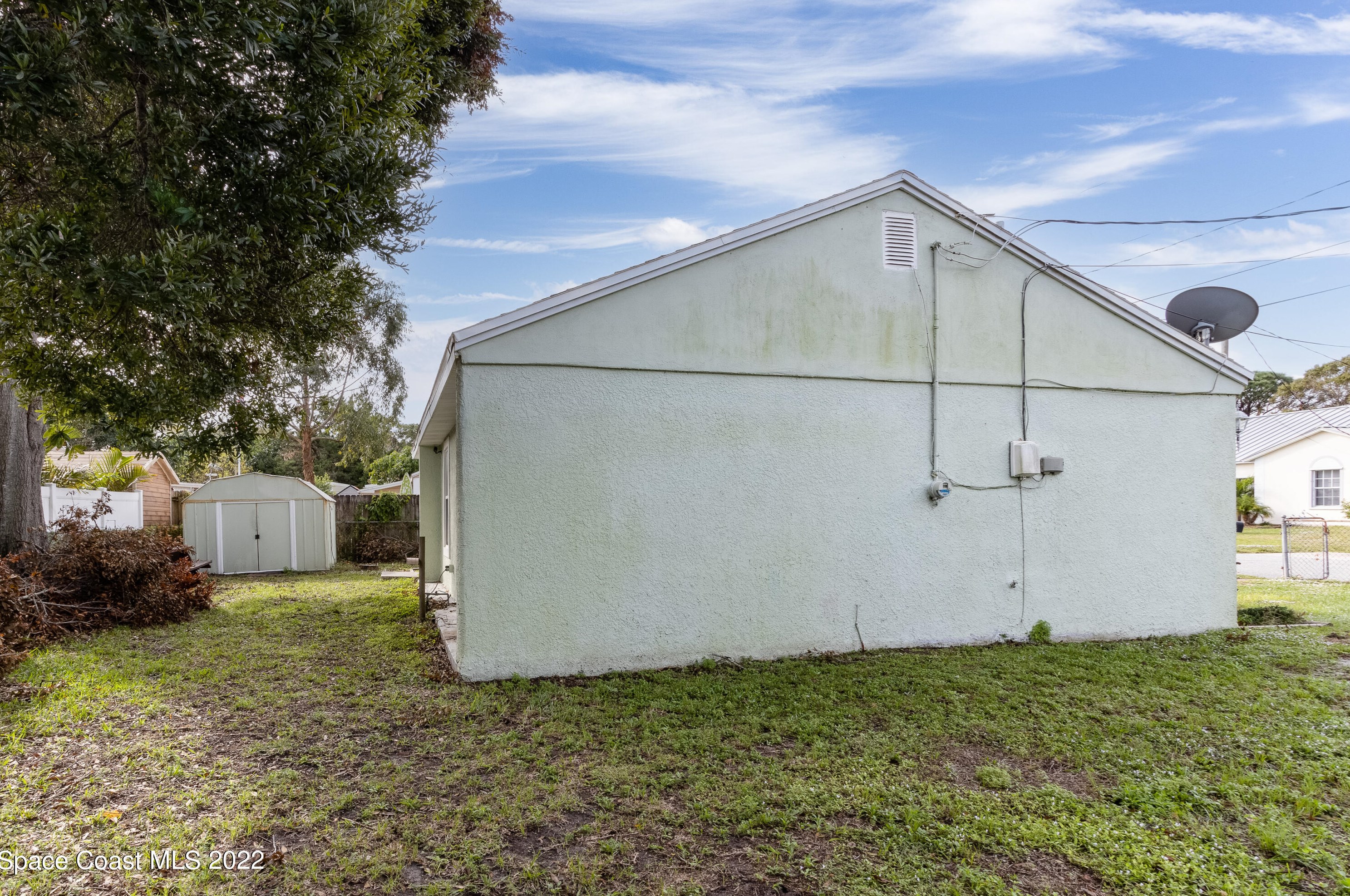 1220 Robin Dr, Merritt Island FL  32952-5173 exterior