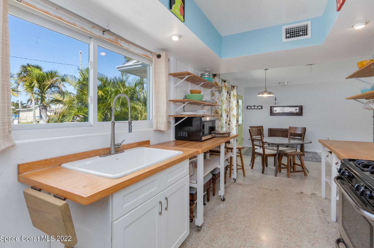 426 Neptune Dr, Melbourne FL  32907-1507 exterior