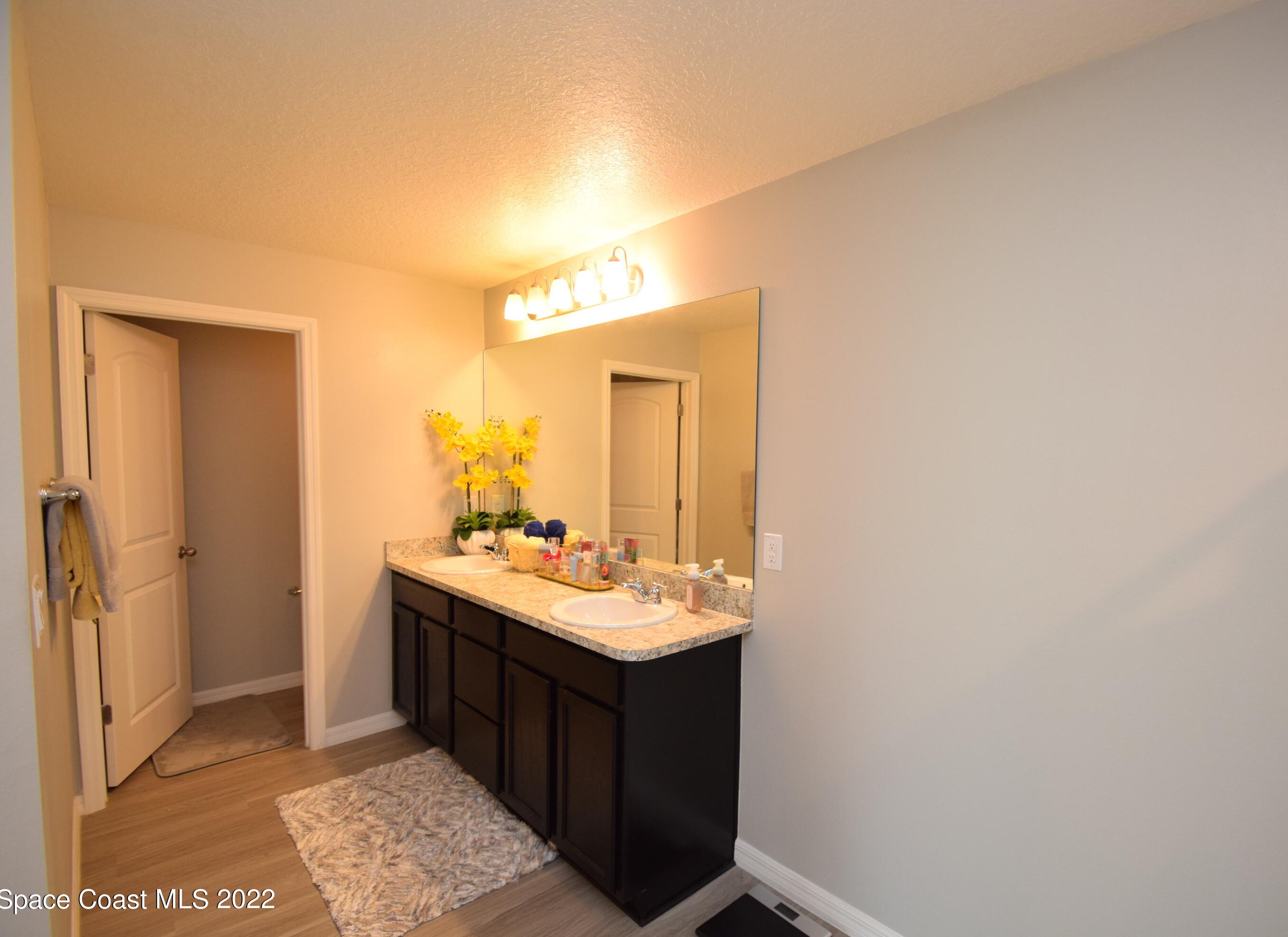 499 Ellington Ave, Melbourne FL  32909-4126 exterior