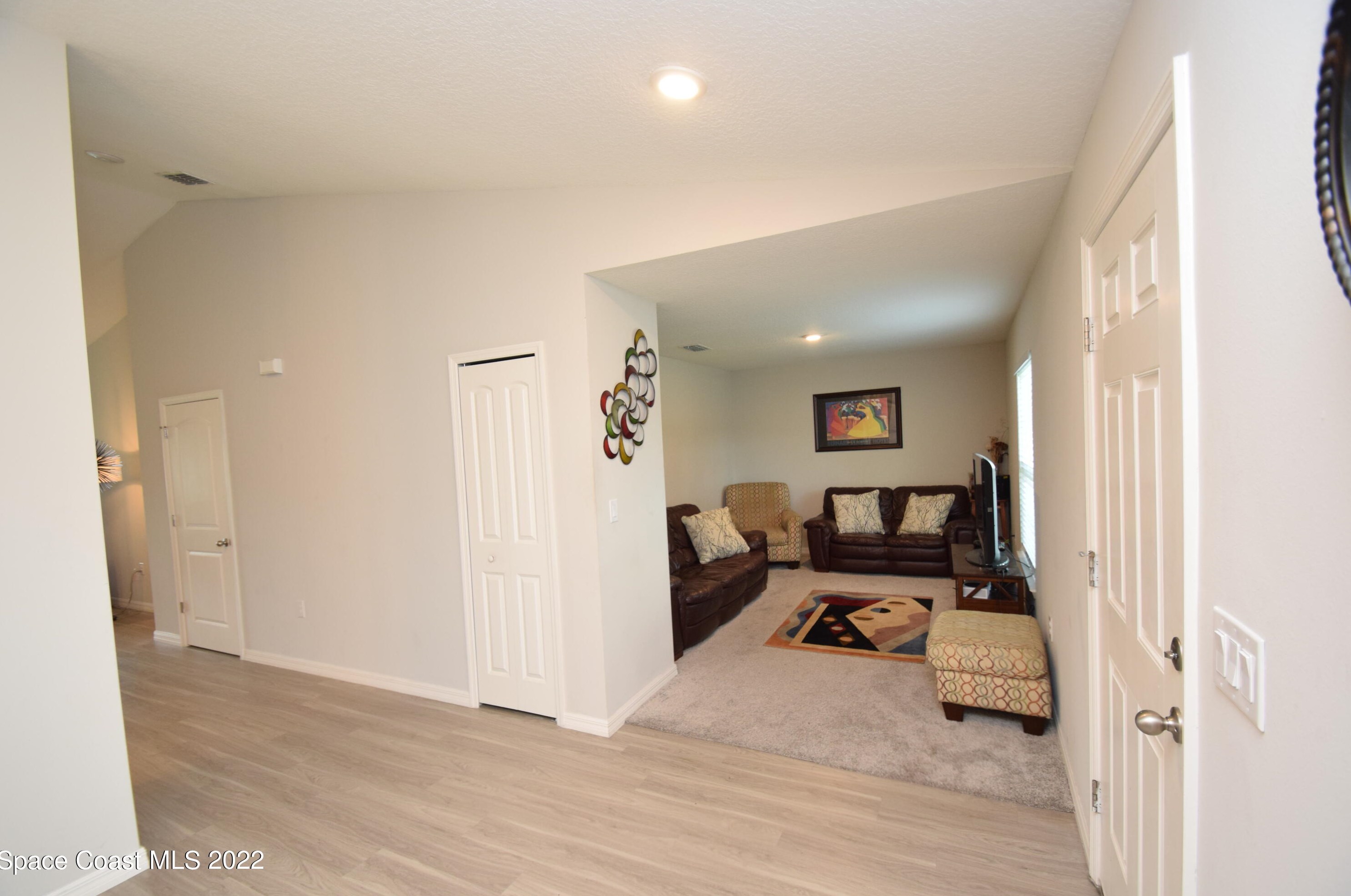 499 Ellington Ave, Melbourne FL  32909-4126 exterior