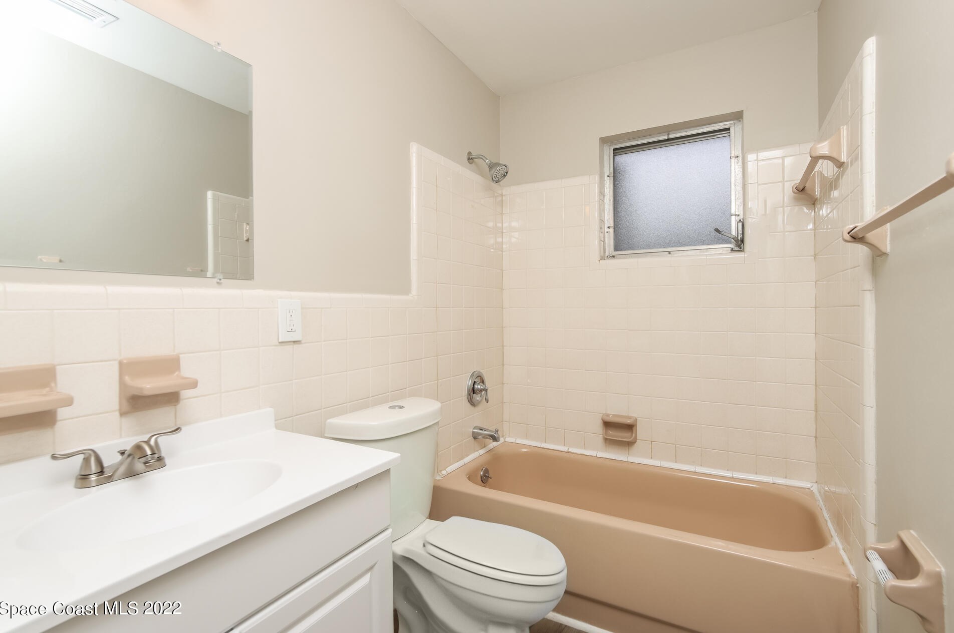 1724 Cadillac Cir, Melbourne FL  32935-4914 exterior