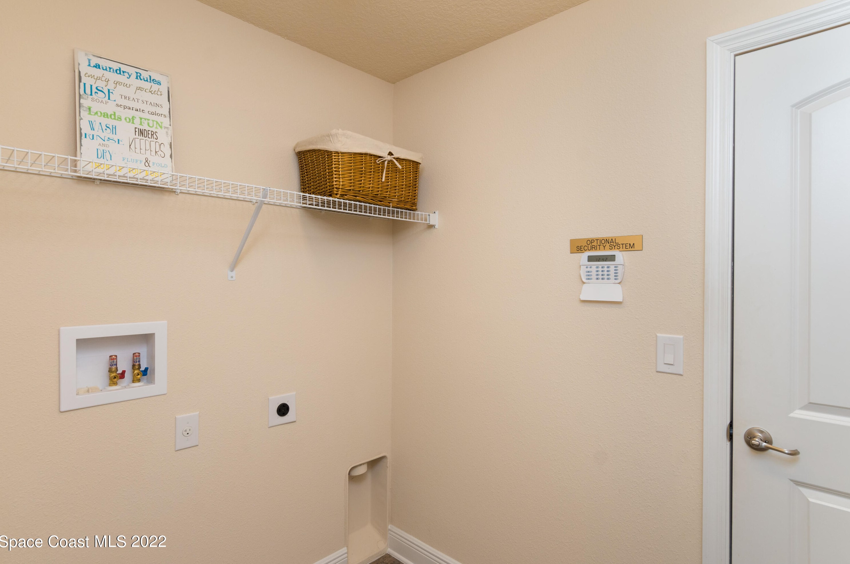 924 Palo Alto St, Melbourne FL 32909-7207 exterior