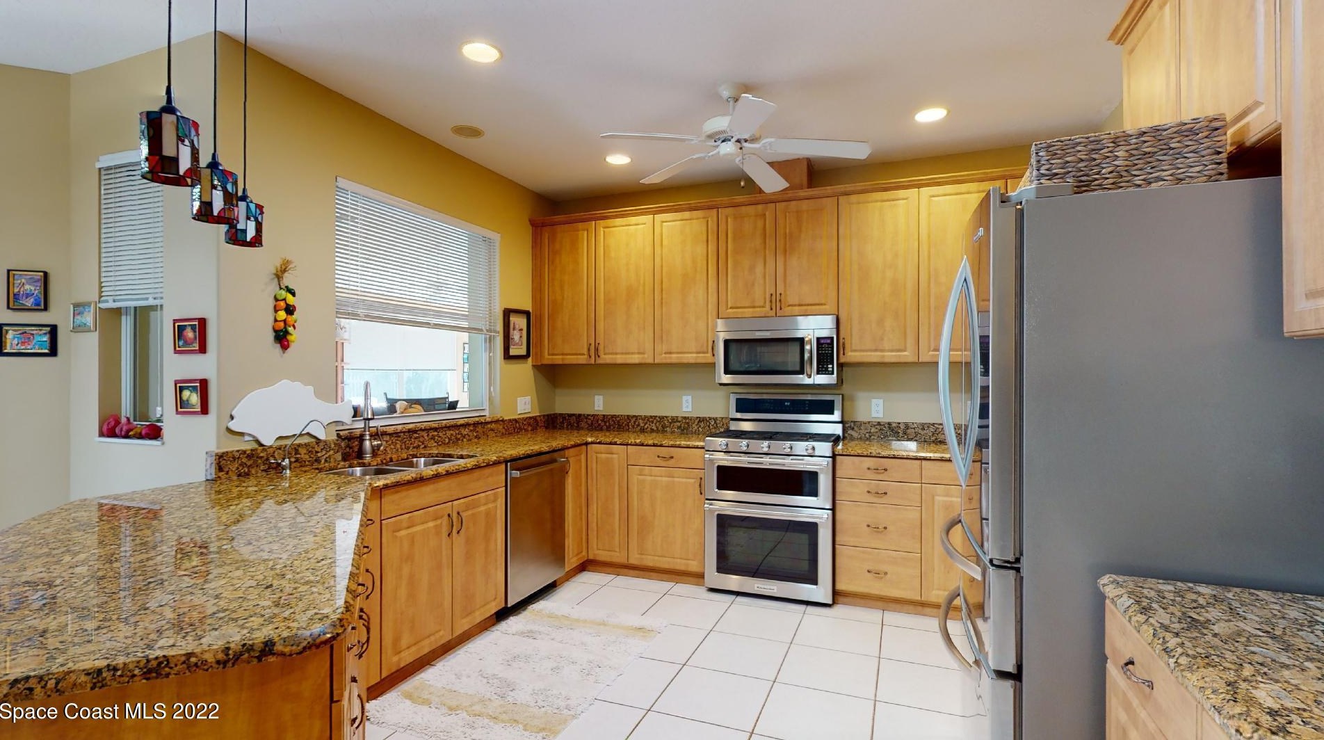 127 Island View Dr, Melbourne FL  32937-4379 exterior