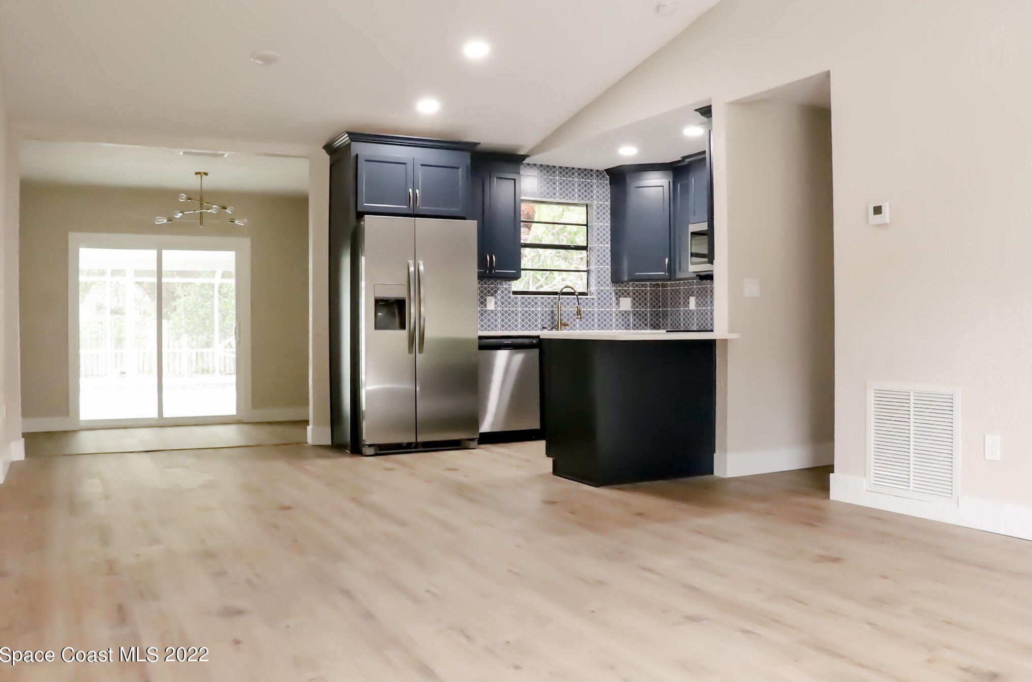 1275 Danforth St, Melbourne FL 32908-6872 exterior