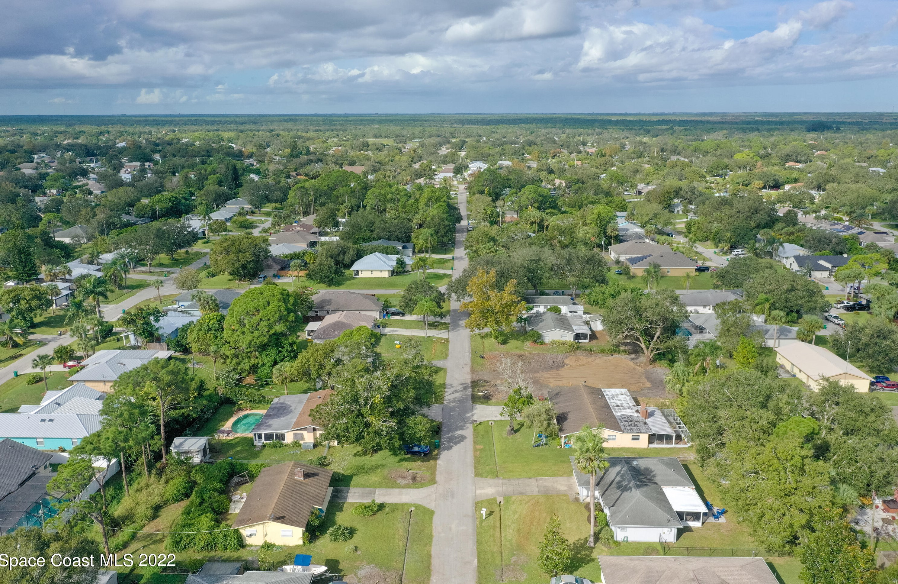 668 Forster Ave, Sebastian FL  32958-4828 exterior