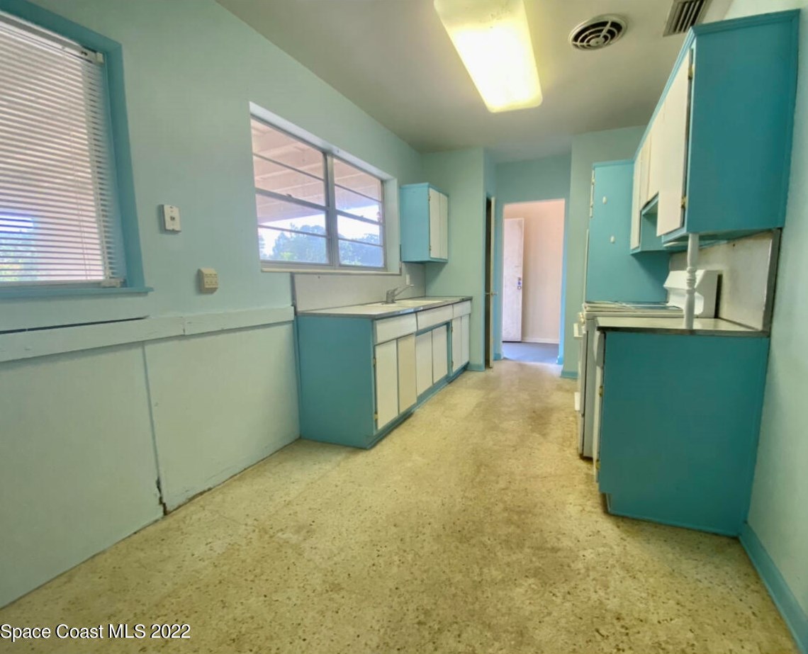 809 Espanola Way, Melbourne FL  32901-4103 exterior