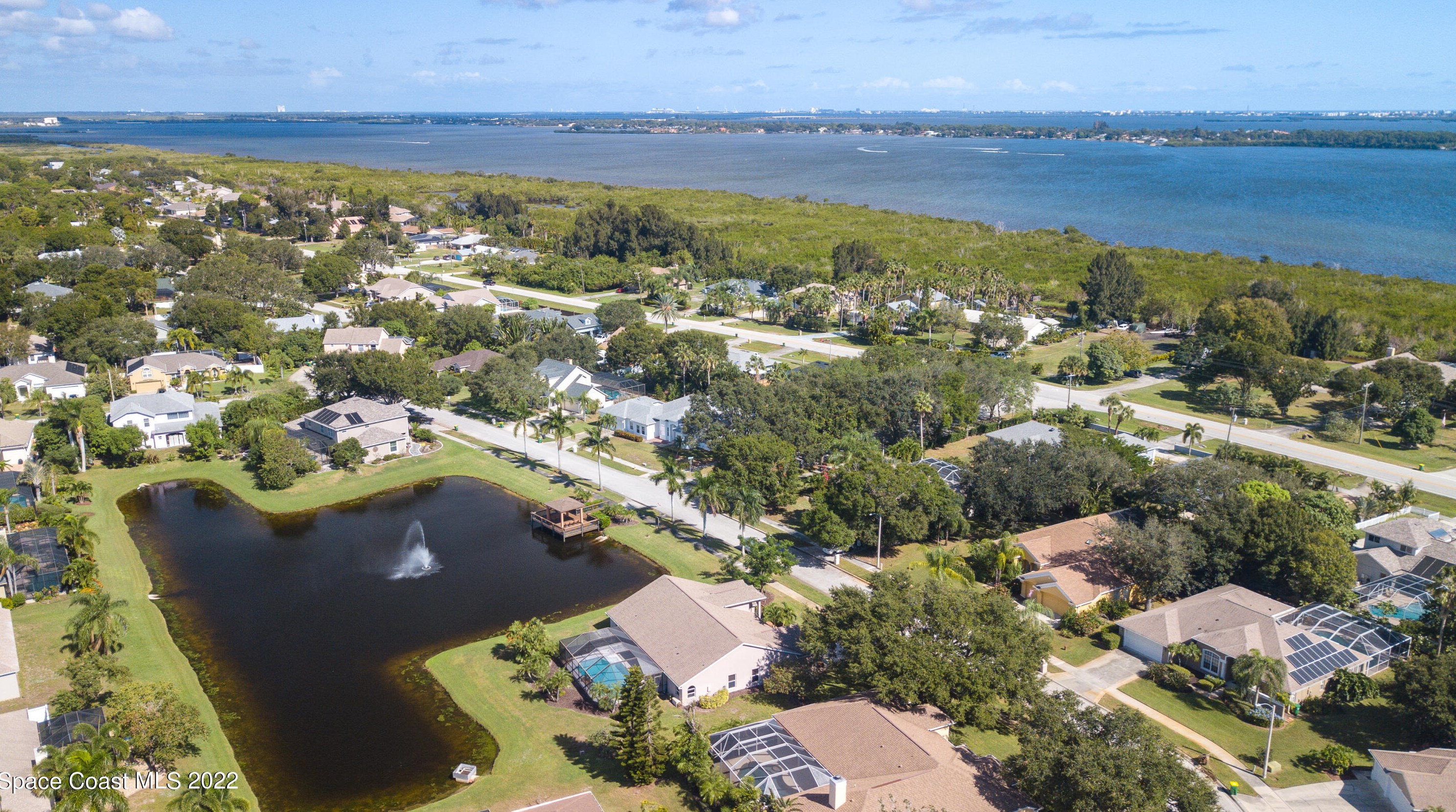 2702 Barrow Dr, Merritt Island FL  32952-4100 exterior