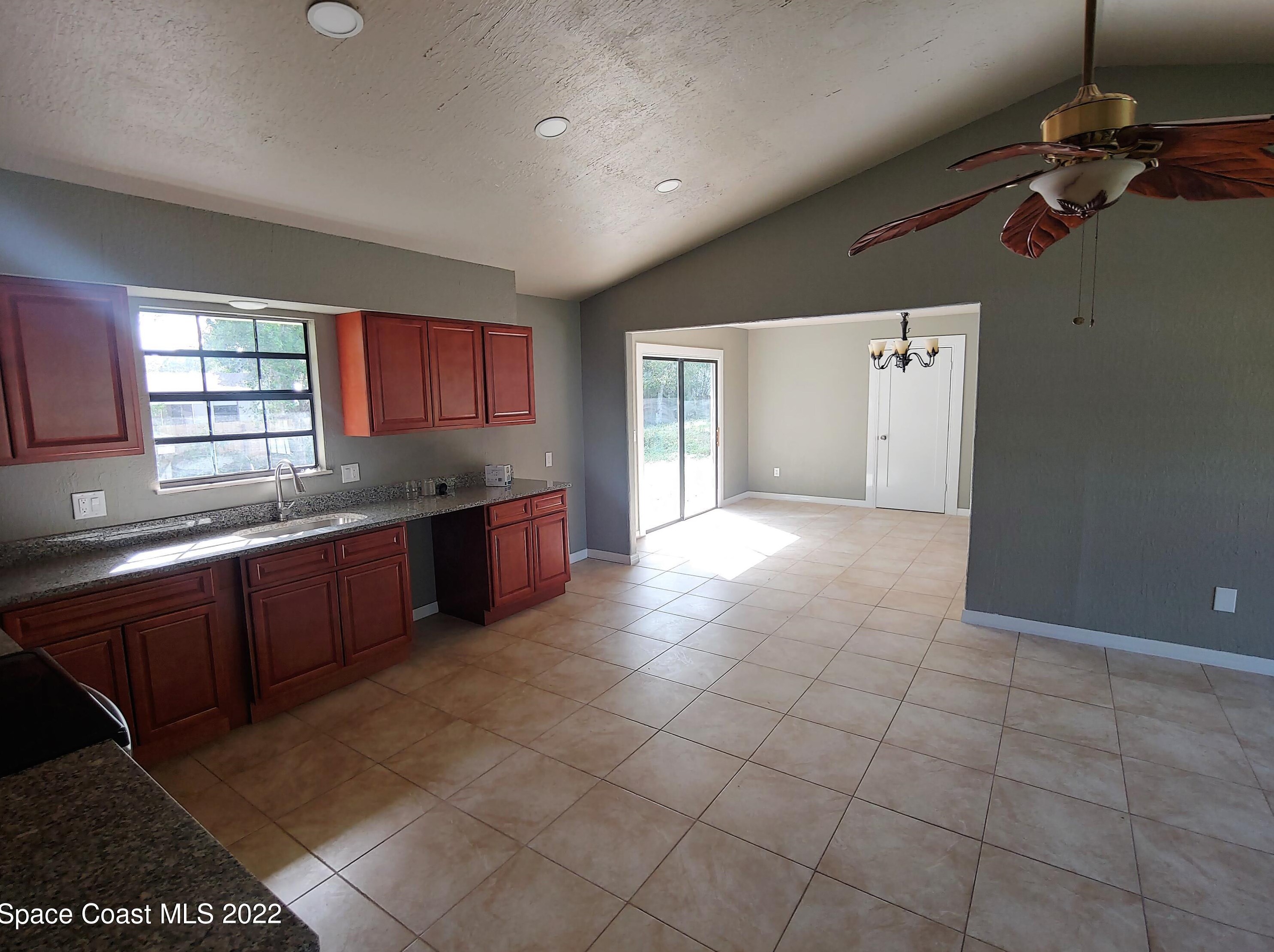 966 Zamora St, Melbourne FL  32909-5265 exterior