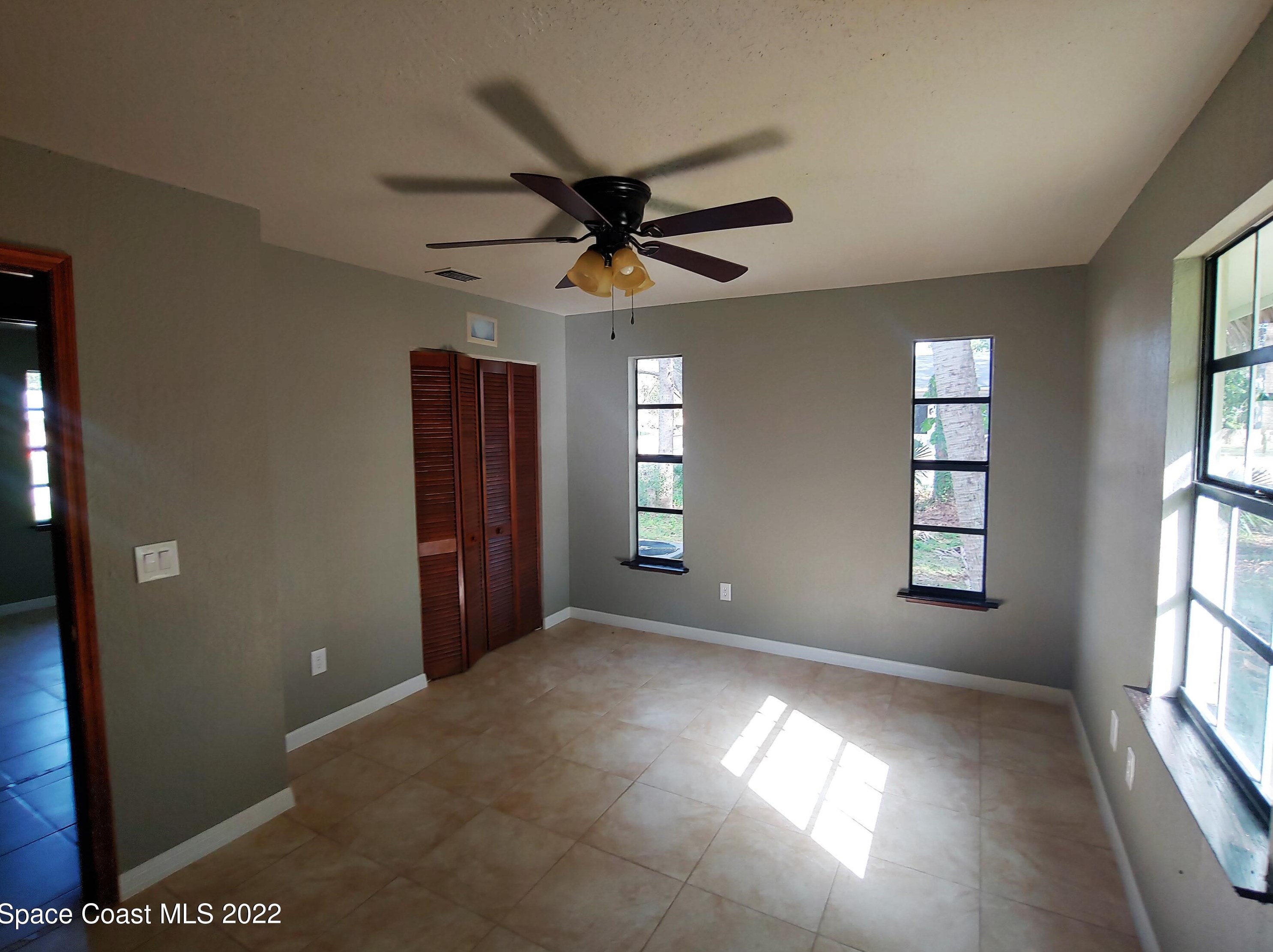 966 Zamora St, Melbourne FL  32909-5265 exterior