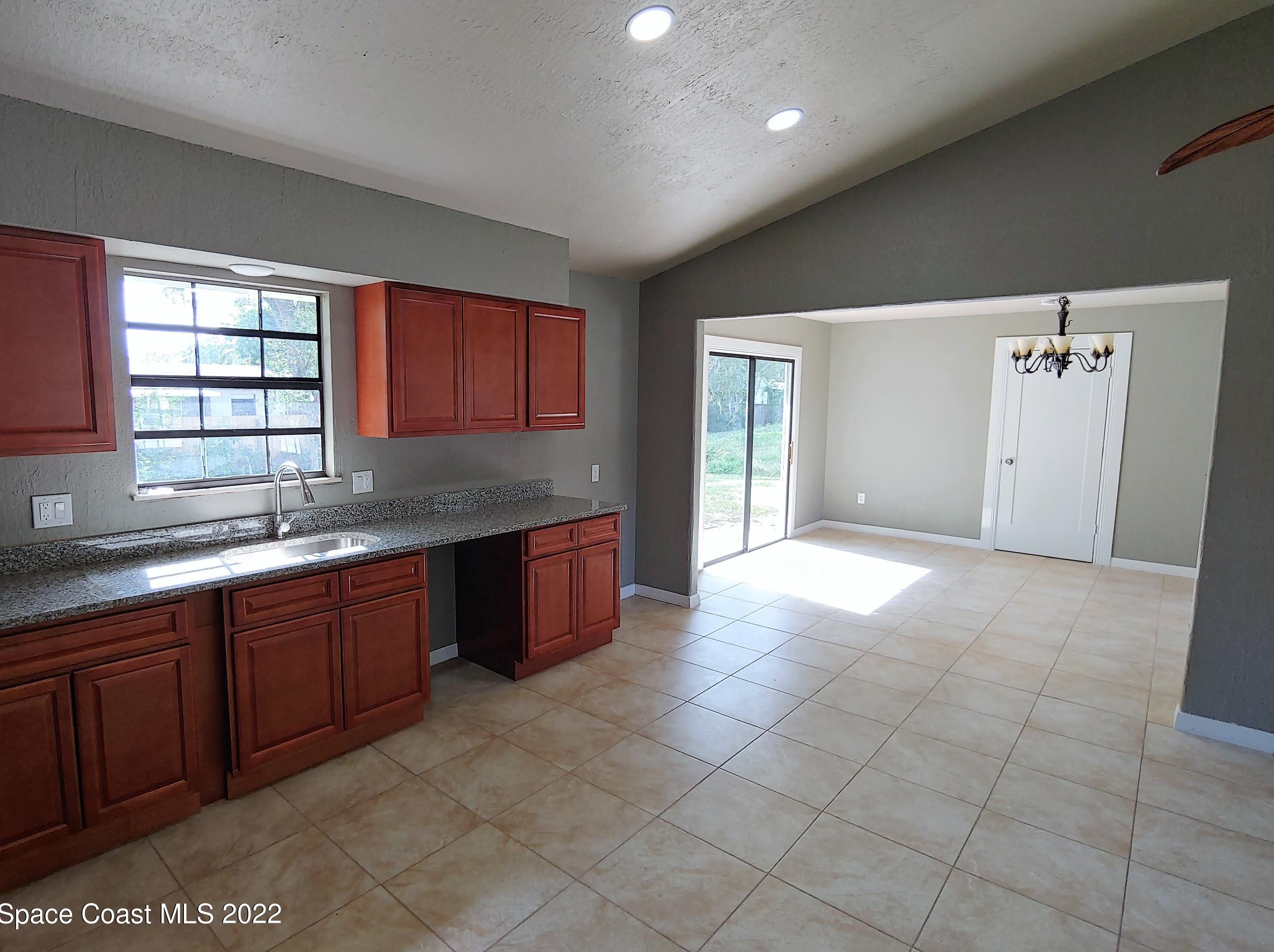 966 Zamora St, Melbourne FL  32909-5265 exterior
