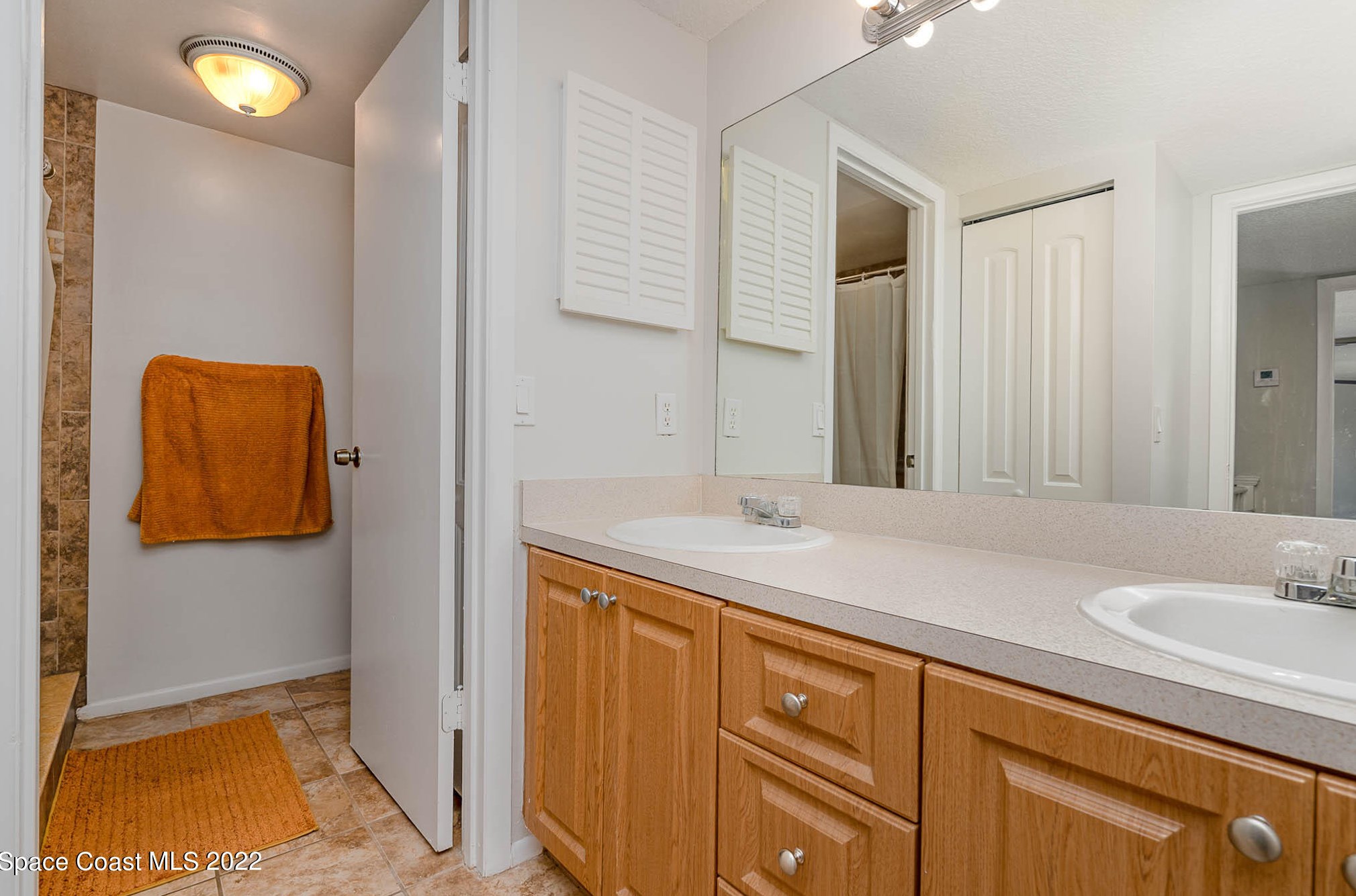 1715 Vis Oaks Cir, Melbourne FL 32905-3136 exterior