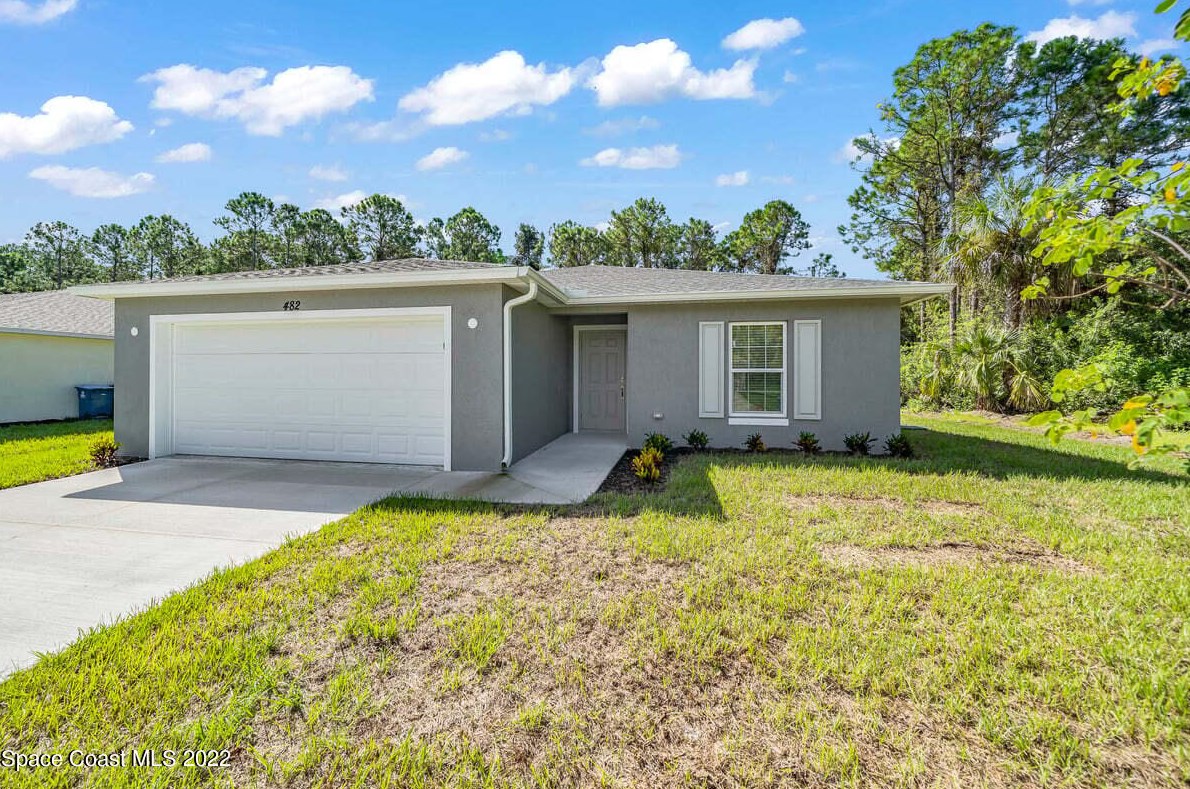 2697 Dennis Ave, Melbourne FL  32909-8729 exterior