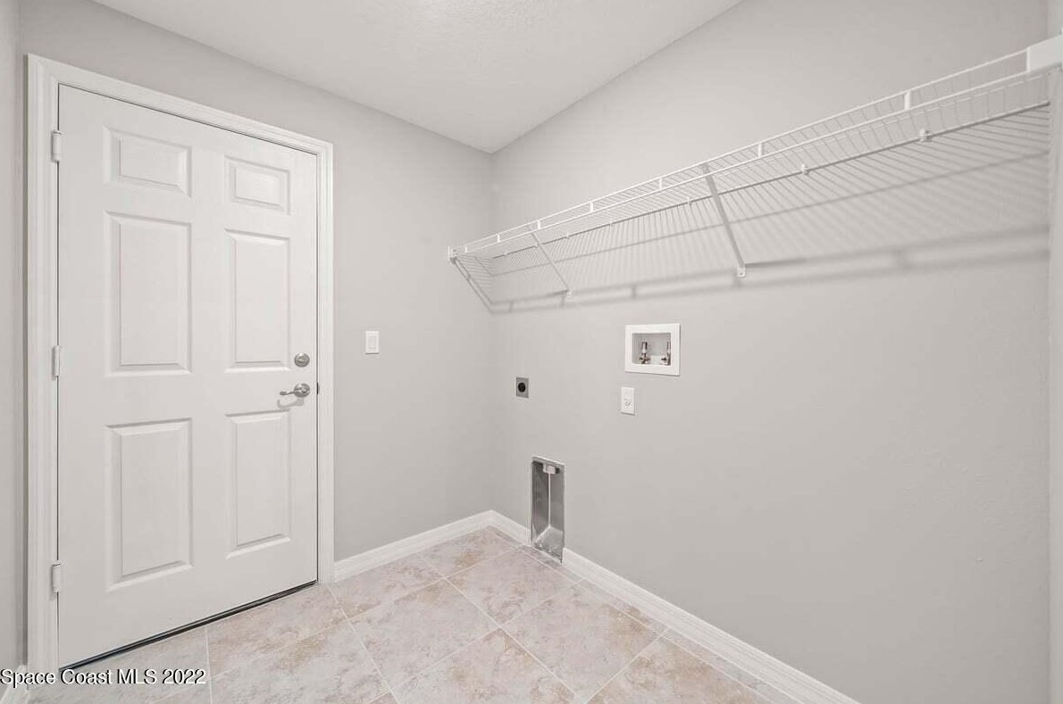 2697 Dennis Ave, Melbourne FL  32909-8729 exterior