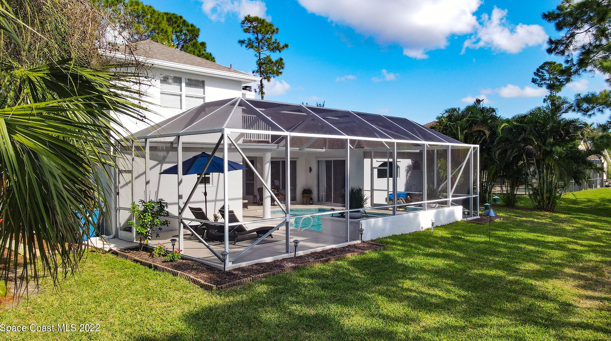 1820 Winding Ridge Cir, Melbourne FL  32909-2314 exterior