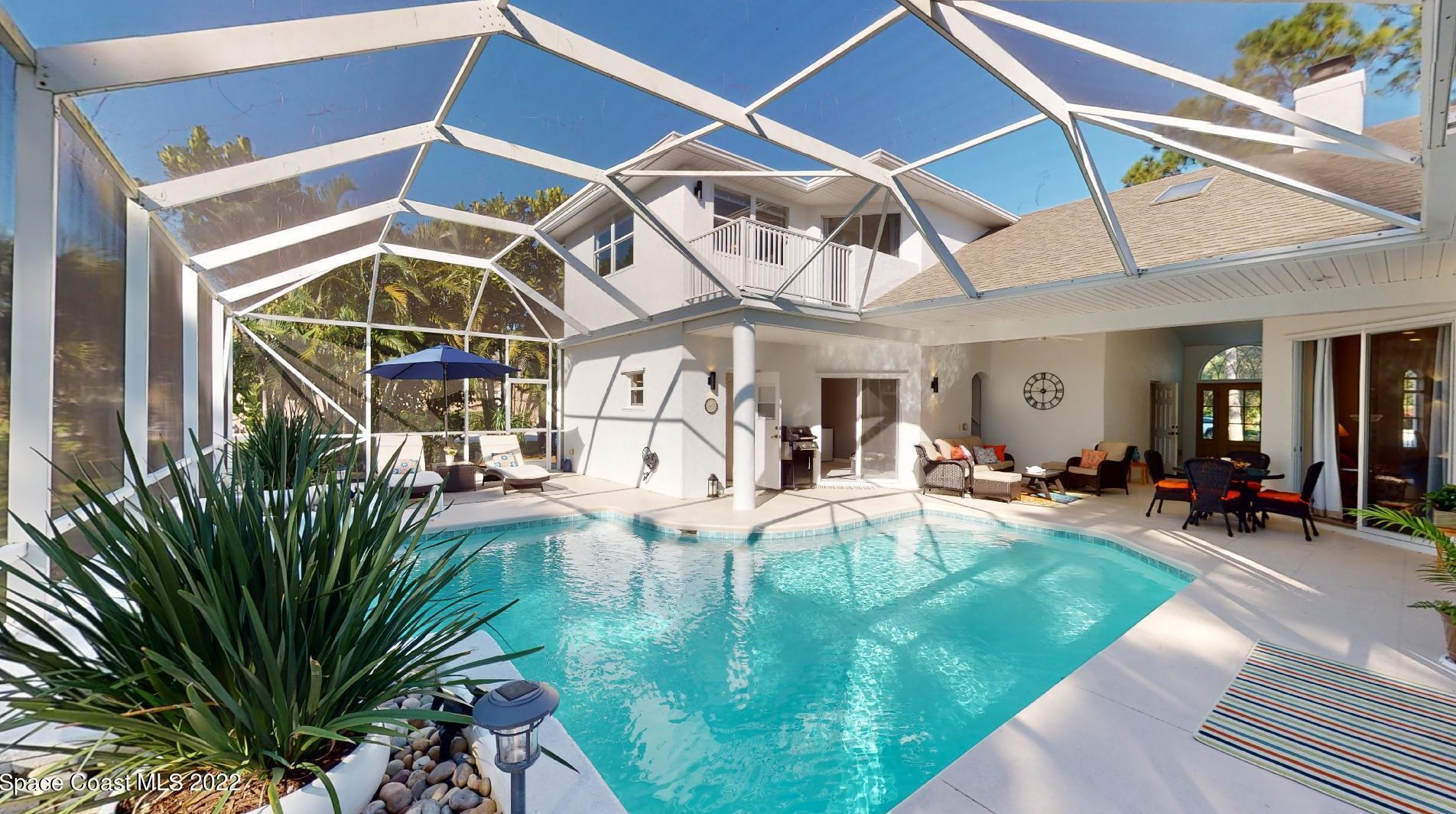 1820 Winding Ridge Cir, Melbourne FL  32909-2314 exterior