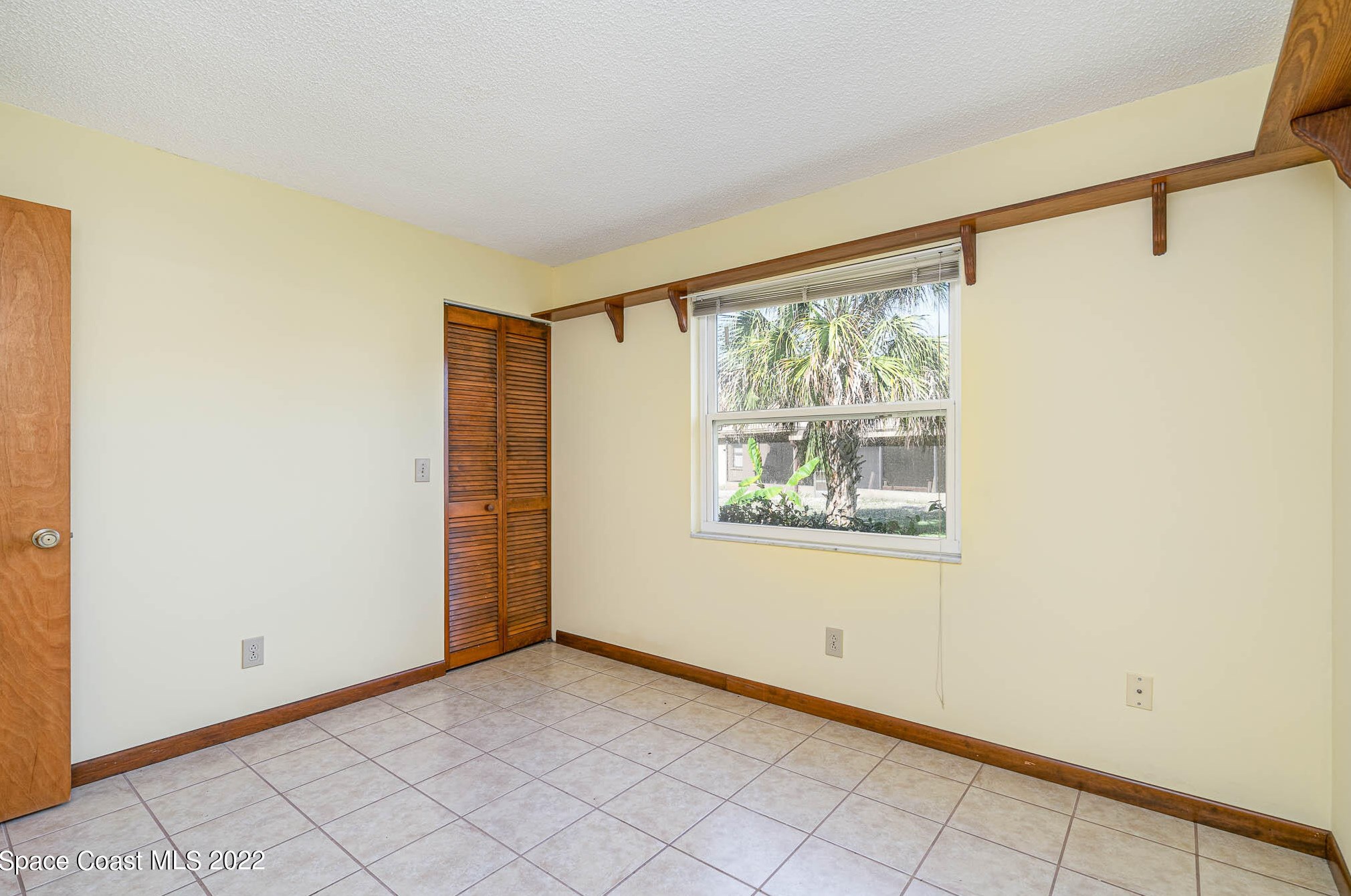 2014 Nicklaus Dr, Melbourne FL  32935-4514 exterior