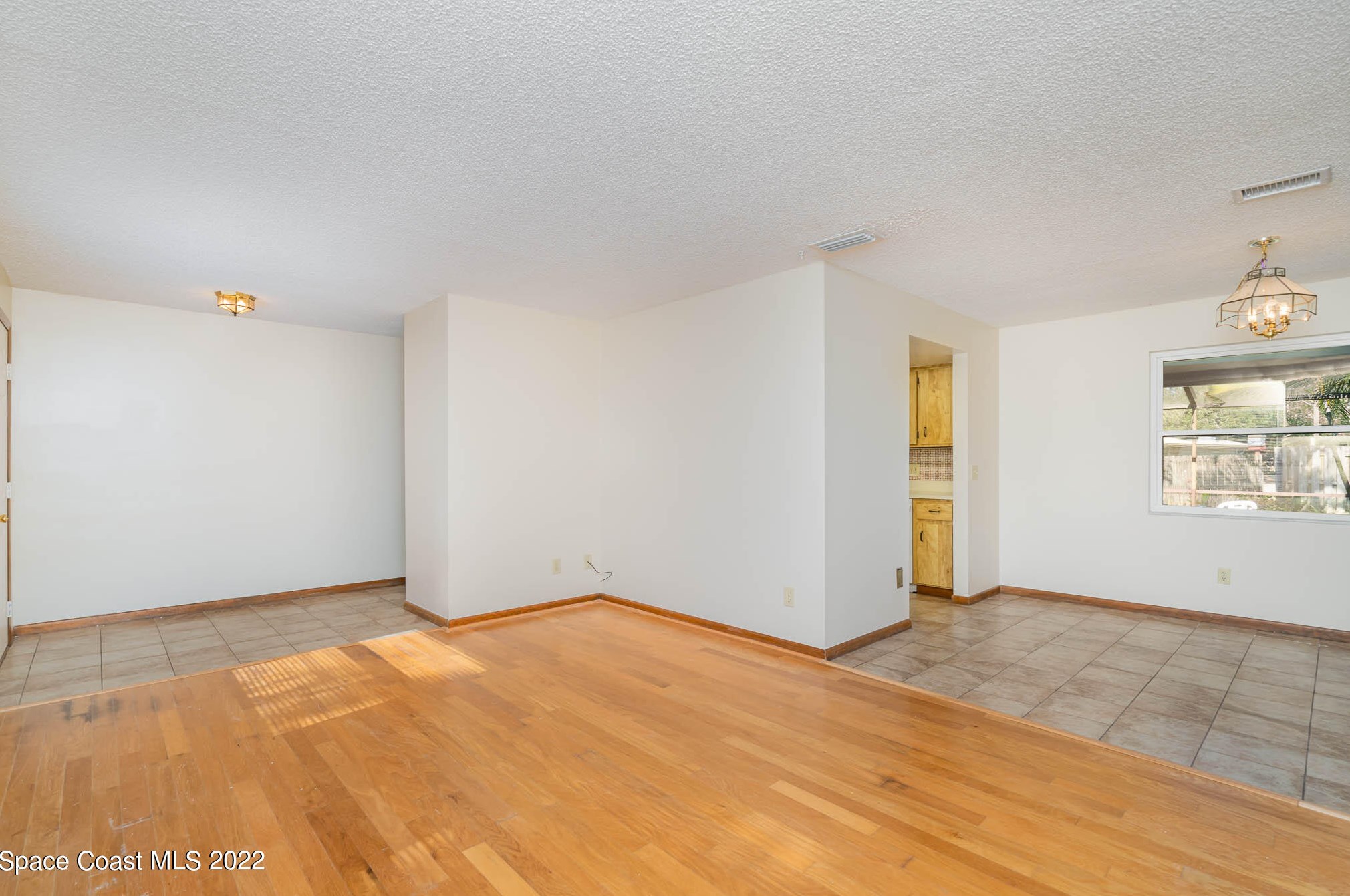 2014 Nicklaus Dr, Melbourne FL  32935-4514 exterior