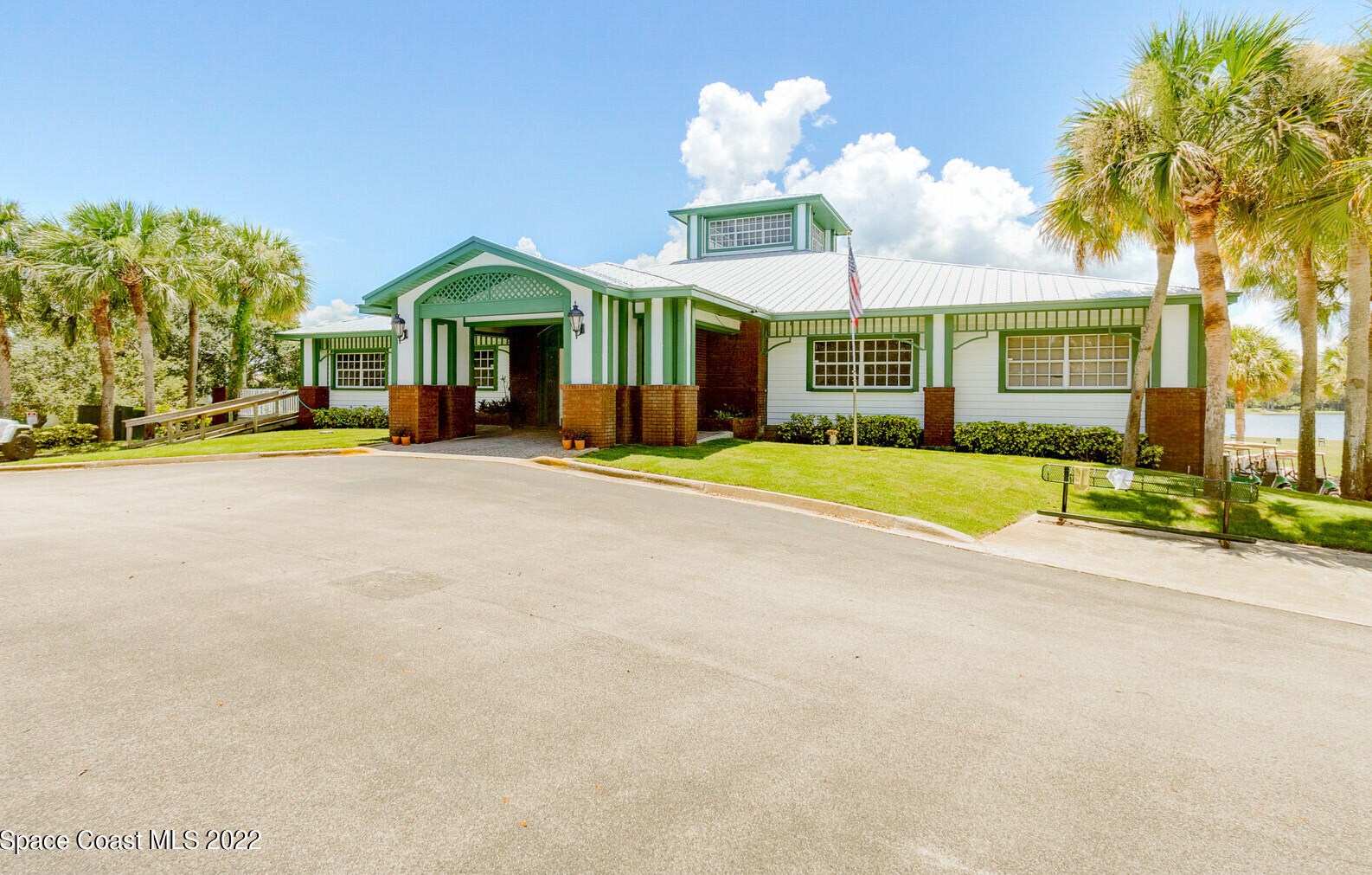 3535 Savannahs Trl, Merritt Island FL  32953-8625 exterior