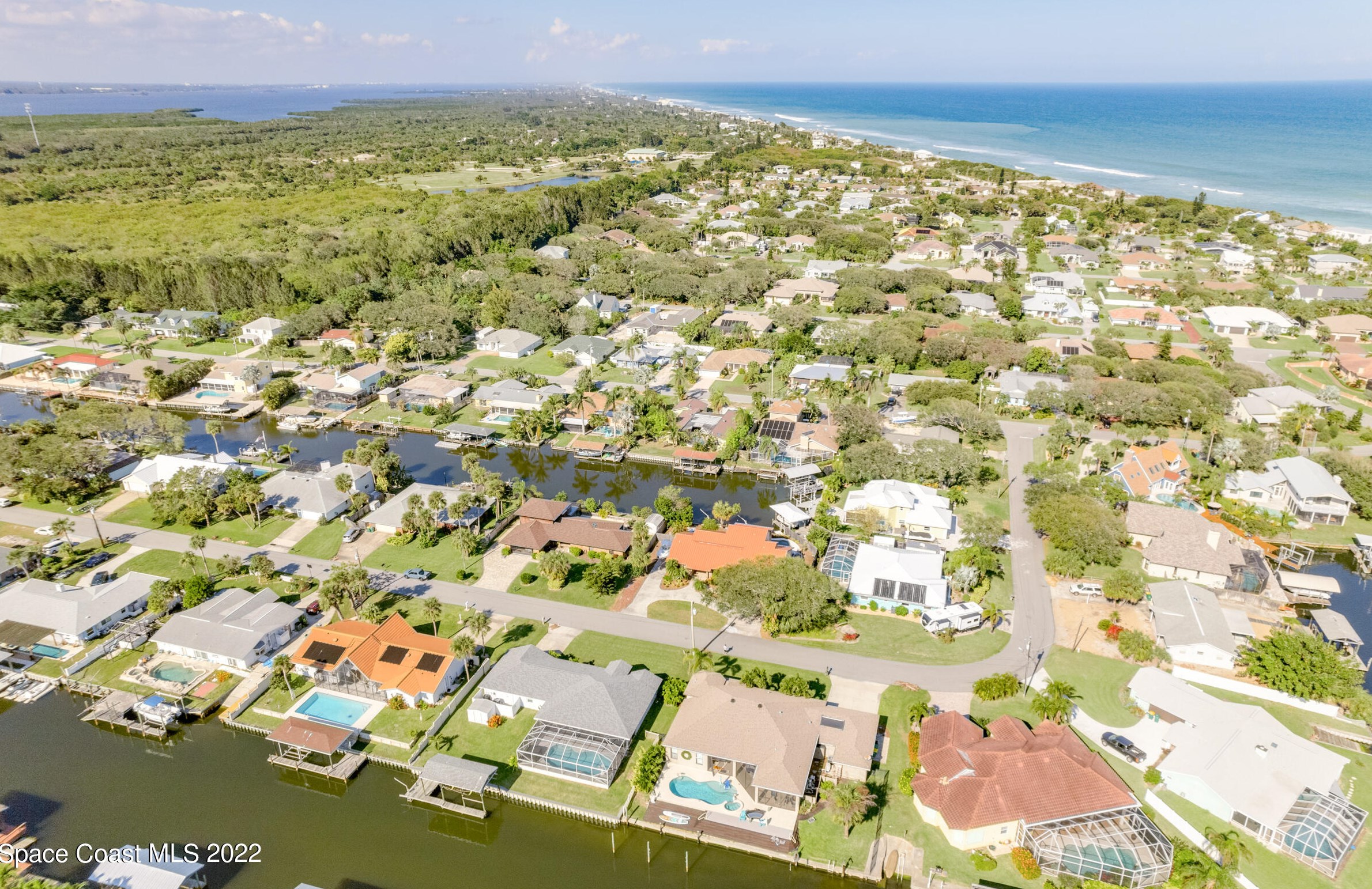 292 Arrowhead Ln, Melbourne FL  32951-3530 exterior