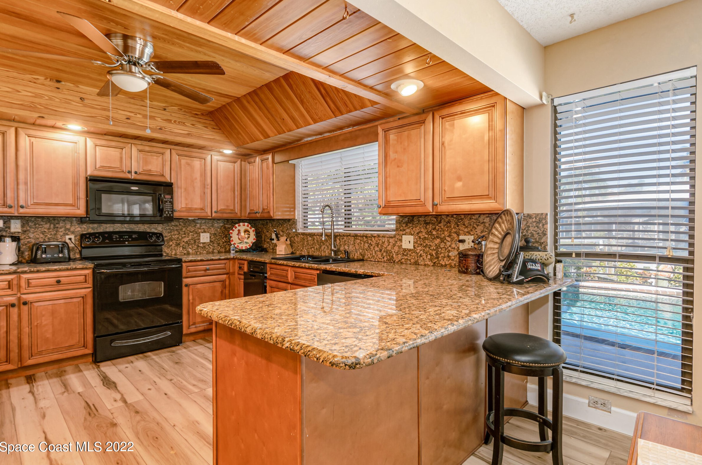 292 Arrowhead Ln, Melbourne FL  32951-3530 exterior