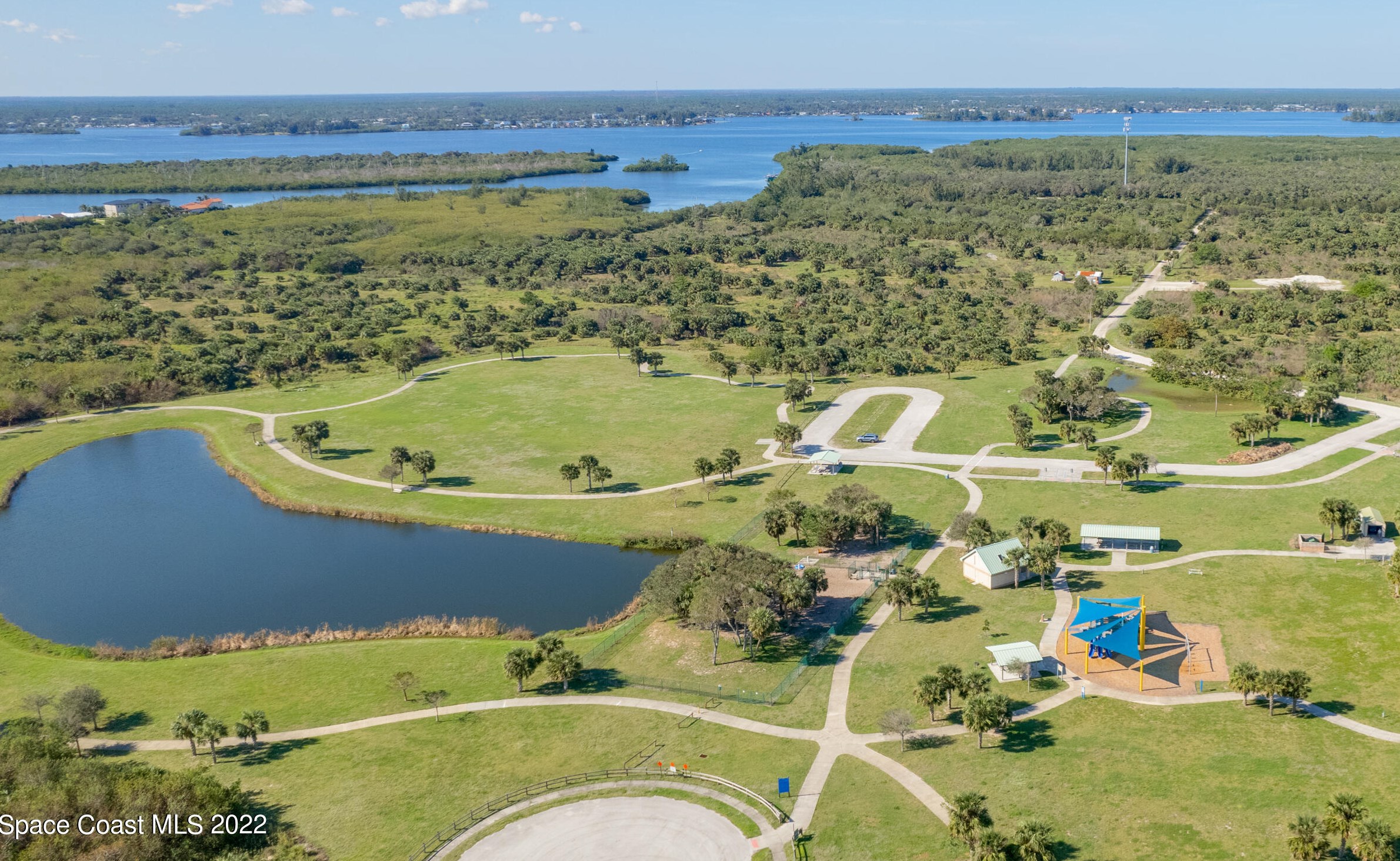 292 Arrowhead Ln, Melbourne FL  32951-3530 exterior
