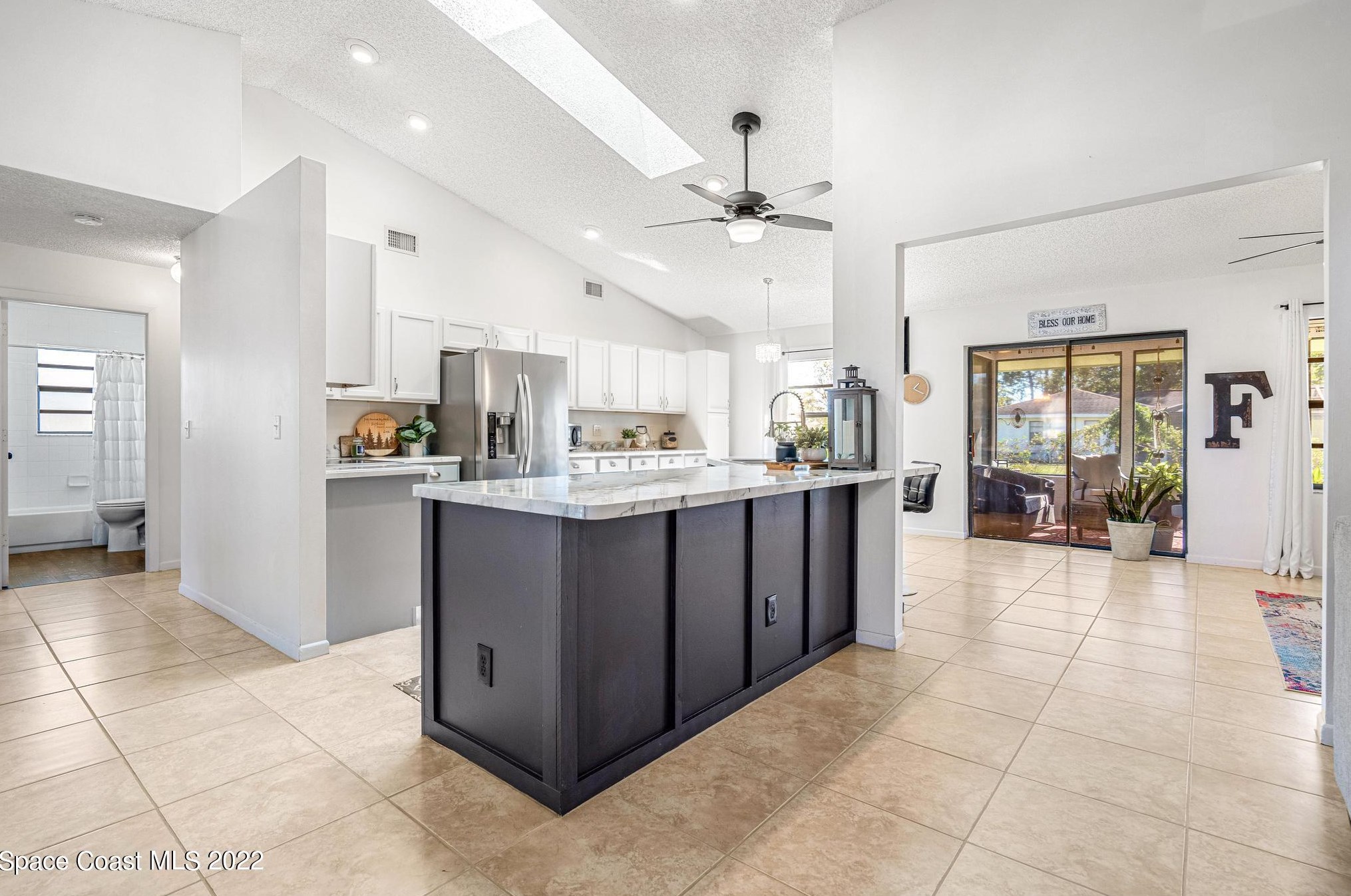 948 Falconer St, Melbourne FL  32907-7905 exterior