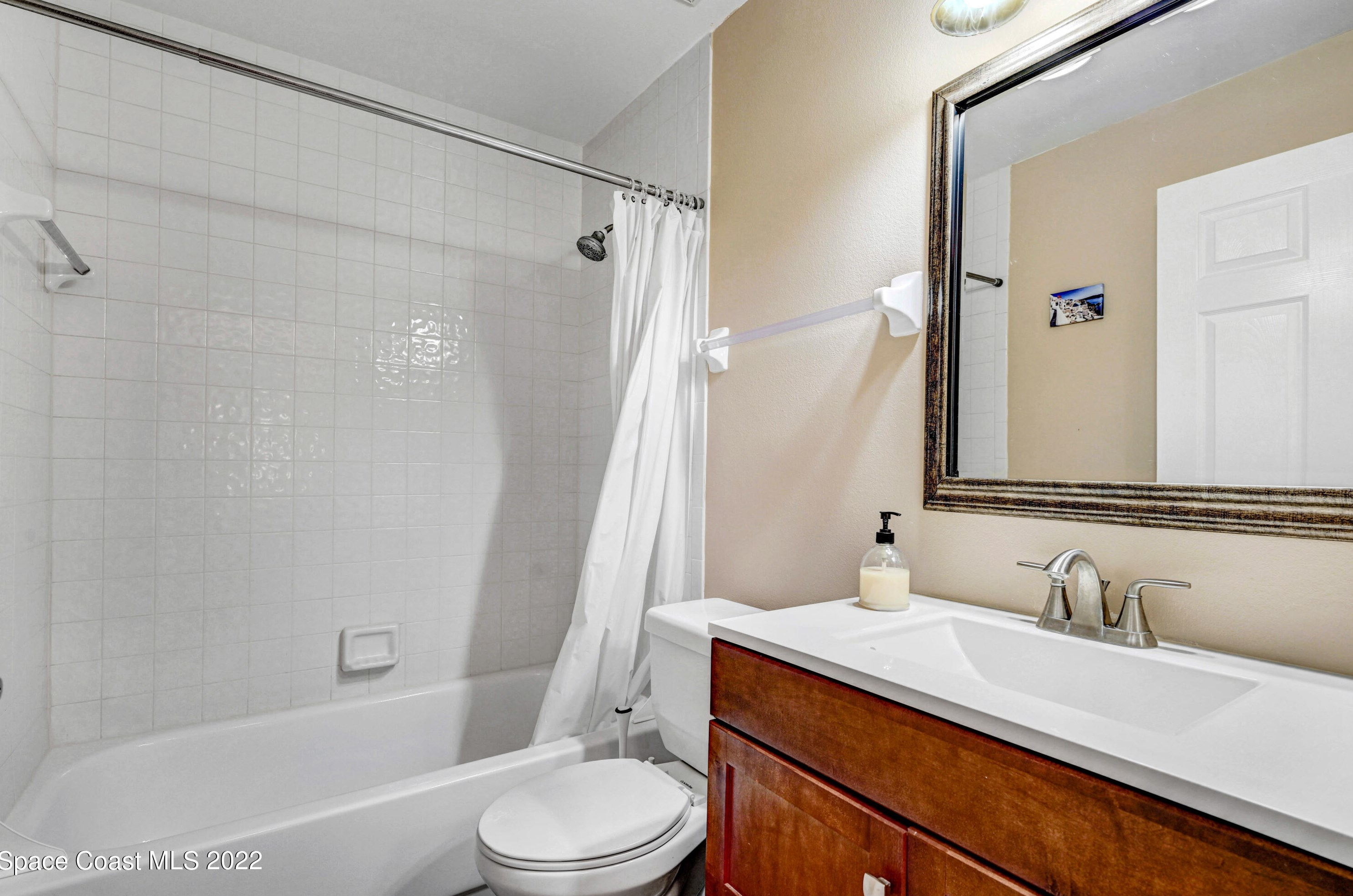 2908 Pebble Creek St, Melbourne FL  32935-7157 exterior