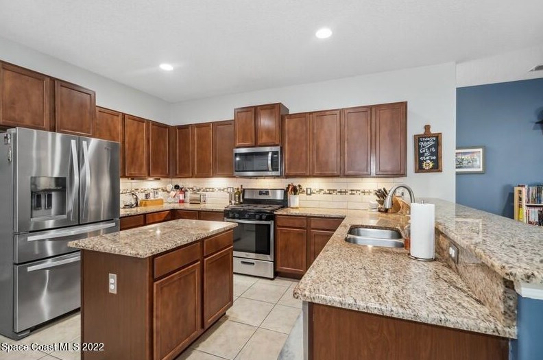 281 Grouper Cir, Melbourne FL  32909-3683 exterior