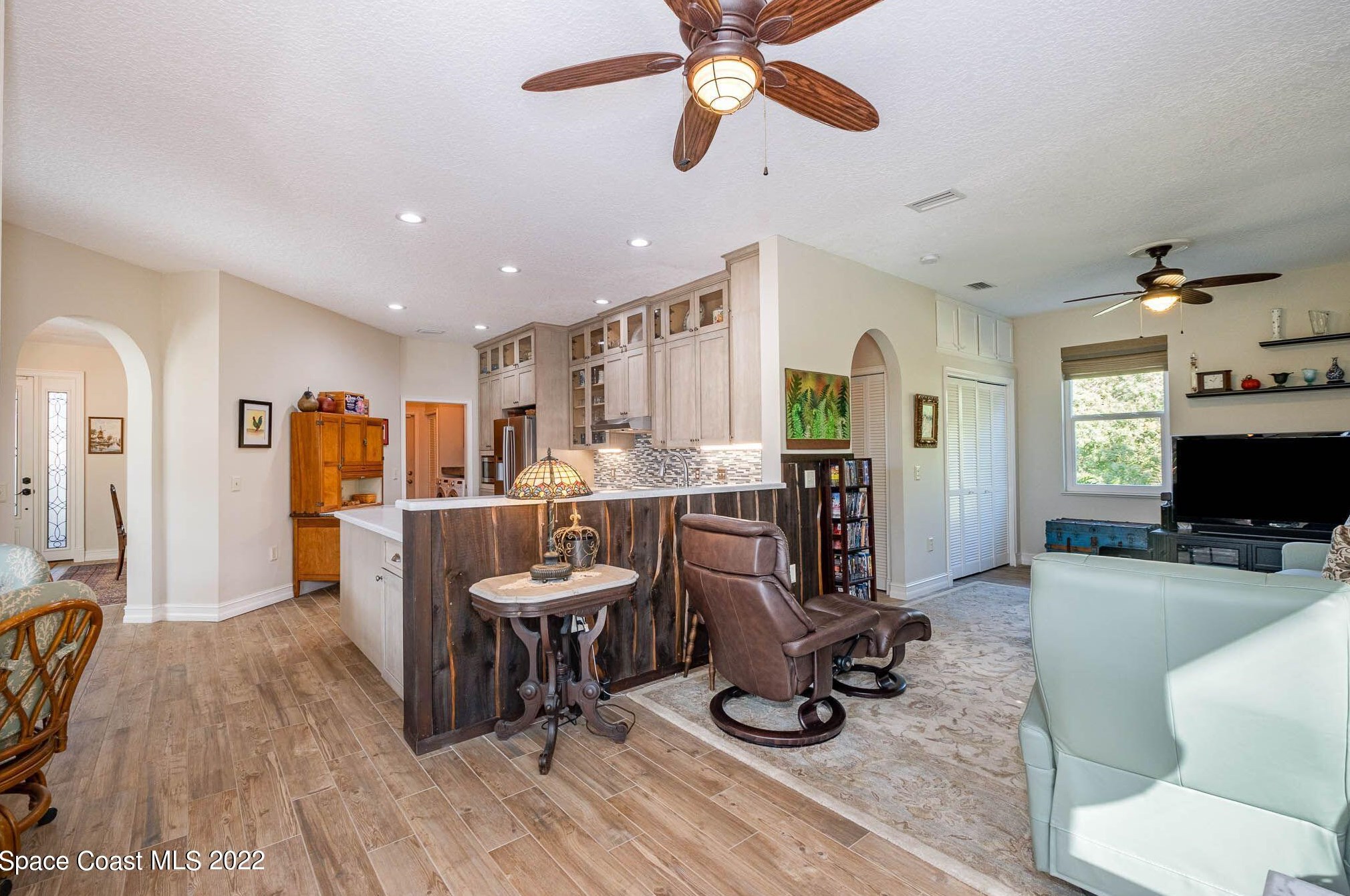 4096 Sand Ridge Dr, Merritt Island FL  32953-8611 exterior